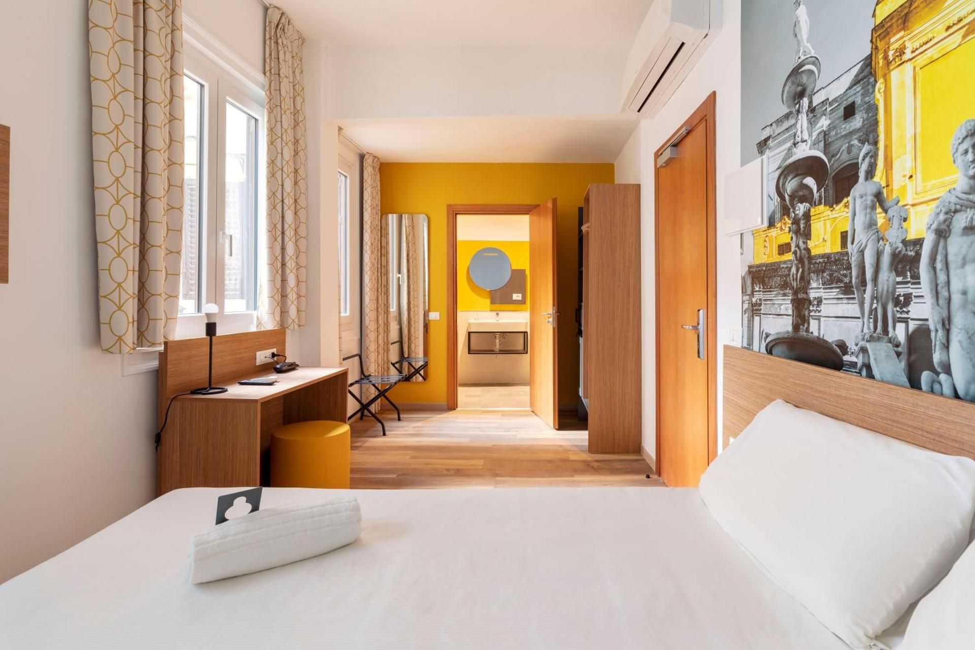 Double Room with View