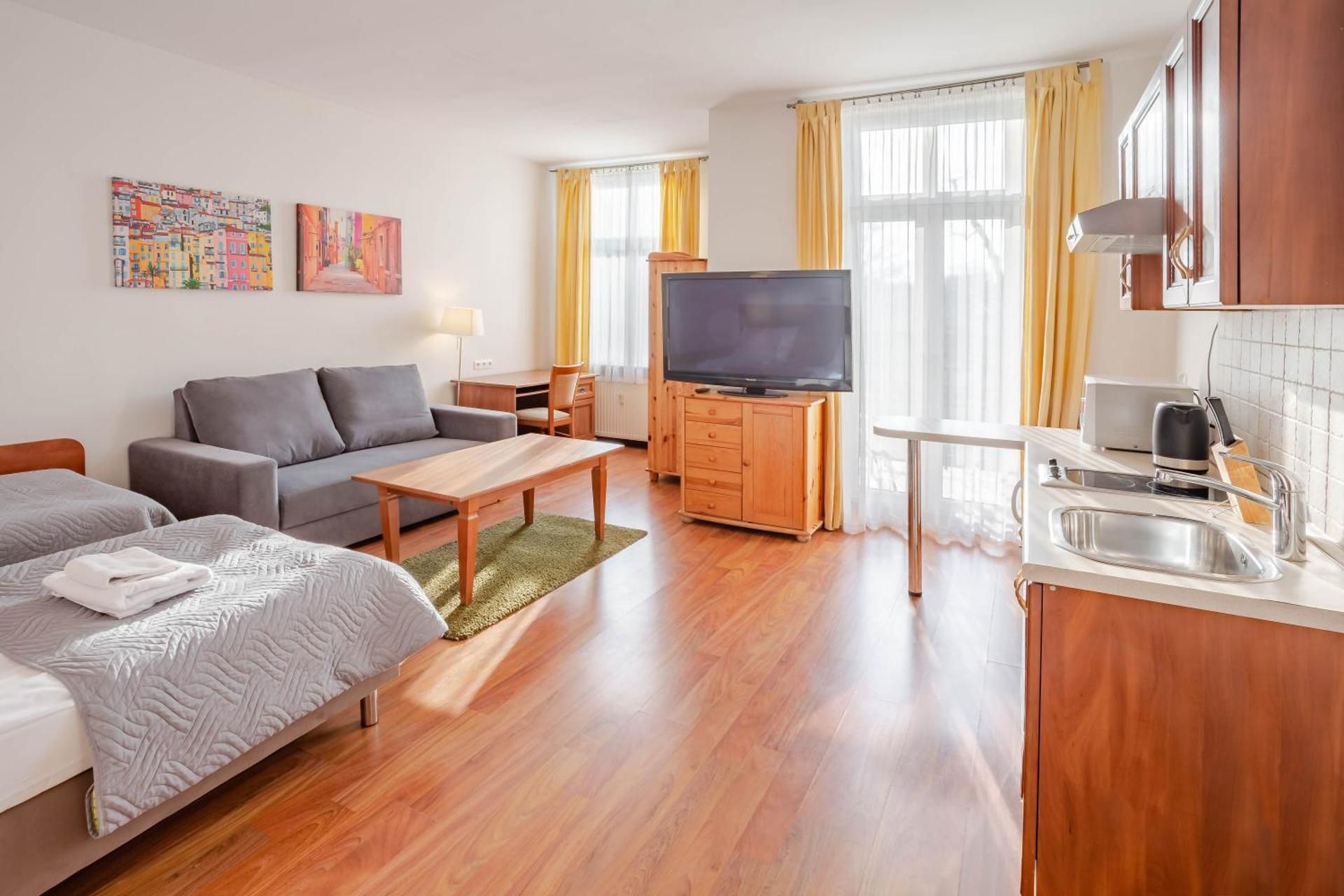 Triple Room with Kitchenette Plus