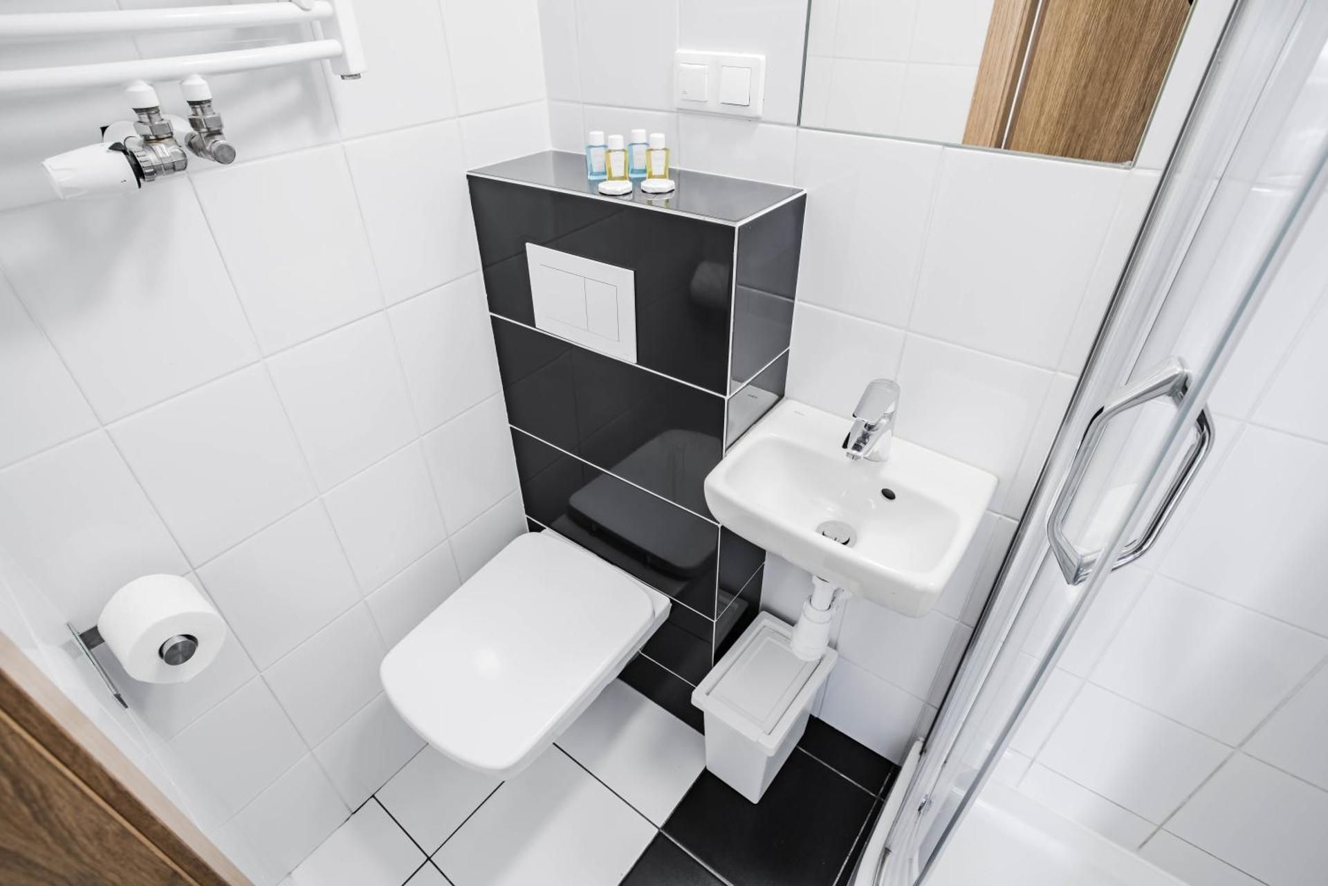 Economy Small Single Room with Kitchenette