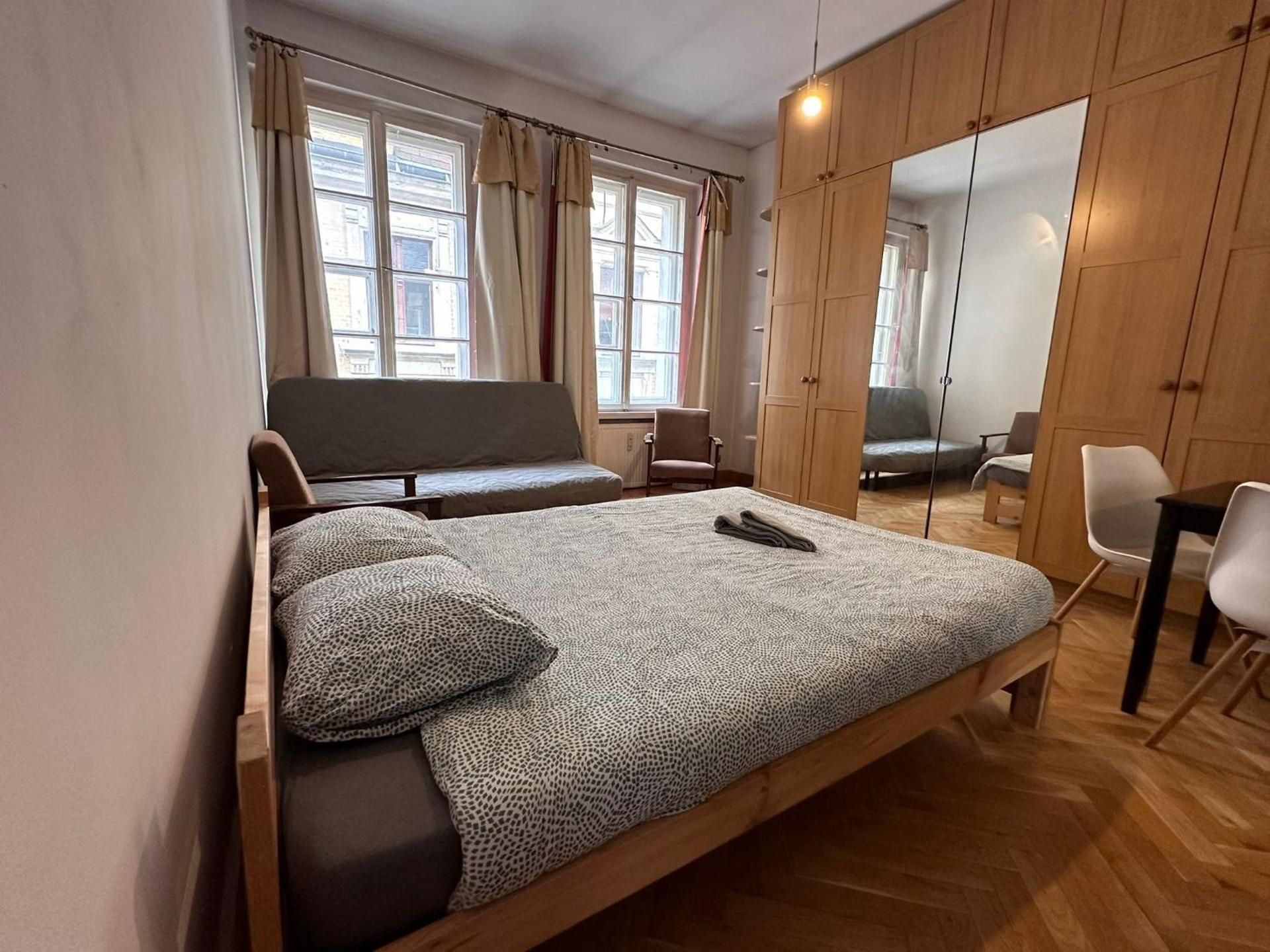 Standard Double Room with Shared Bathroom