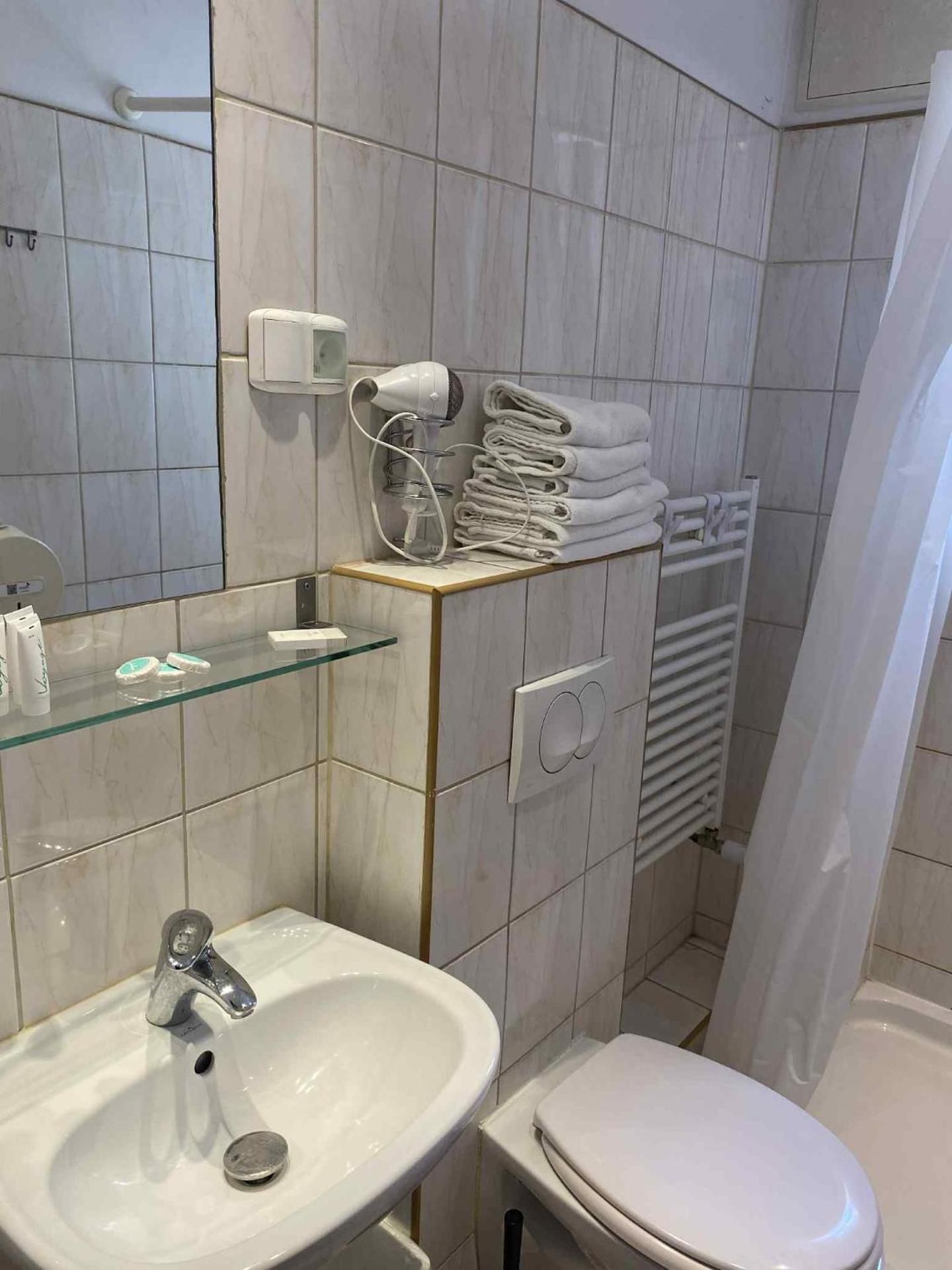 Comfort Triple Room