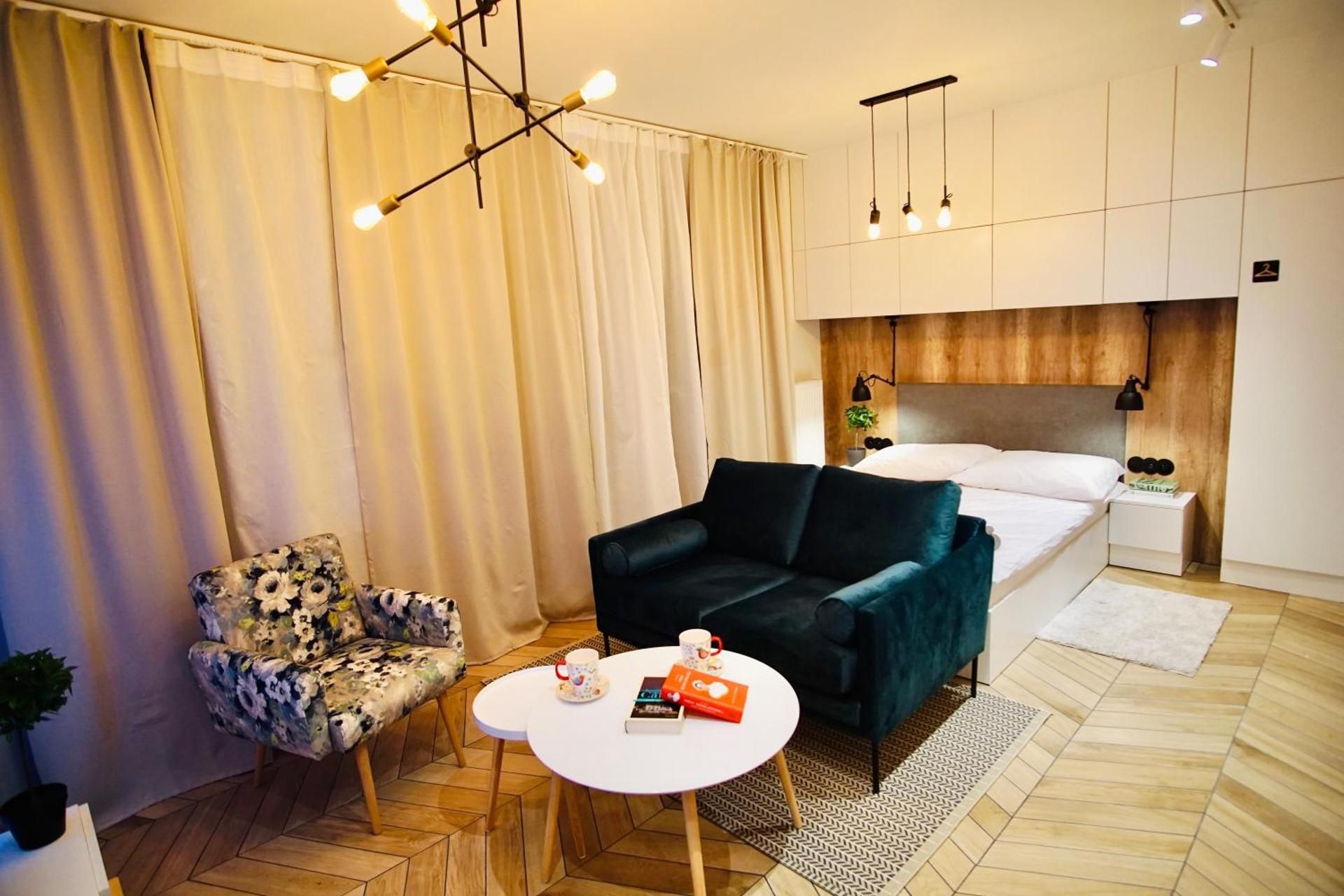 Studio Apartment