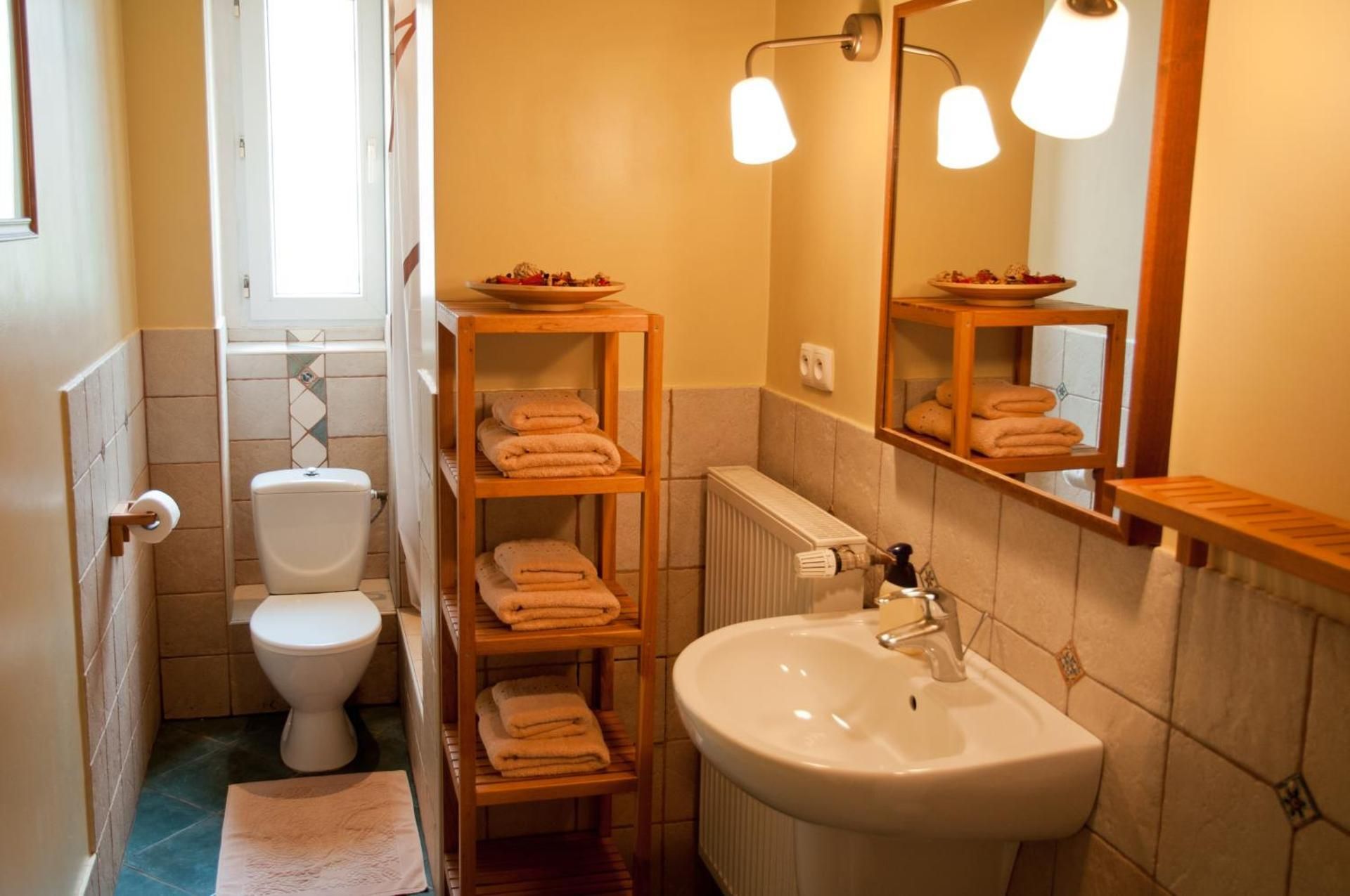 Comfort Apartment (2-4 Adults)