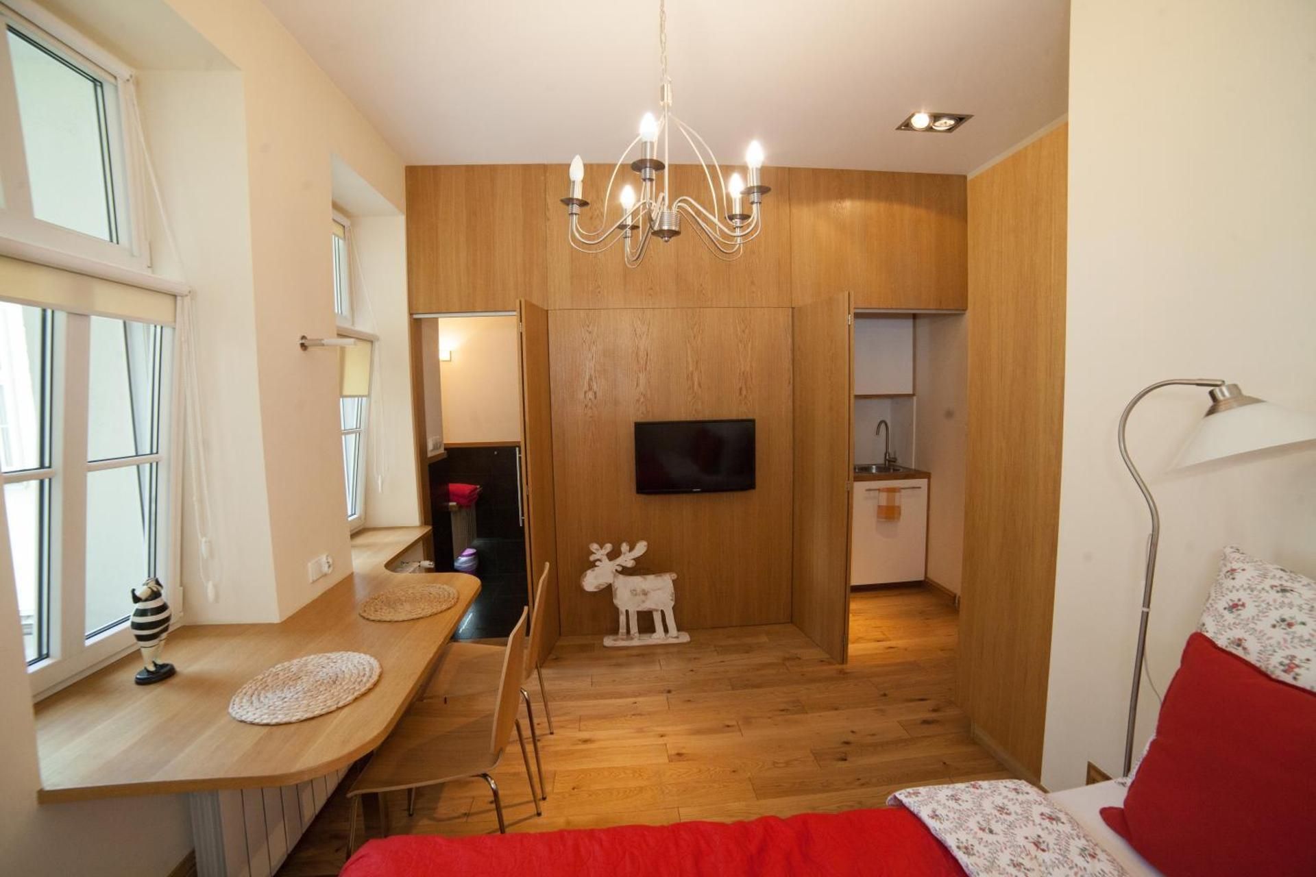 Studio Apartment