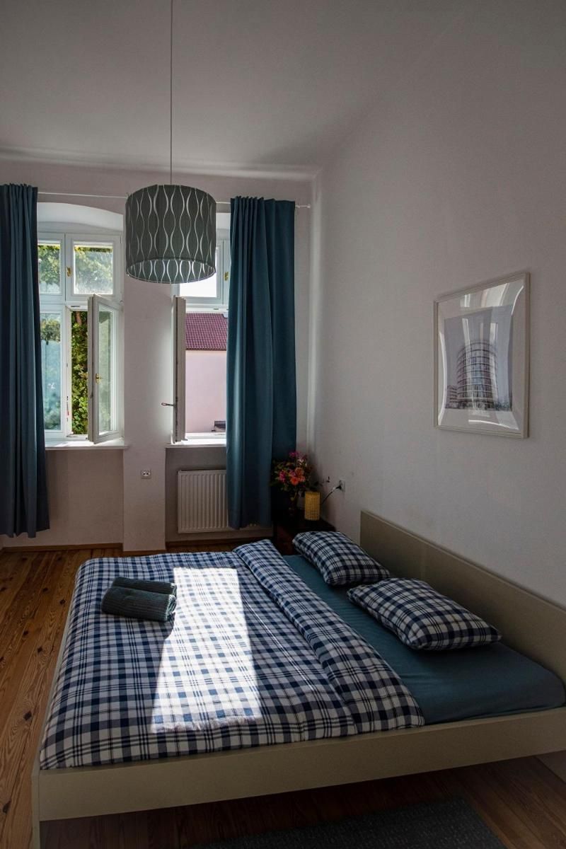 Triple Room with Shared Bathroom