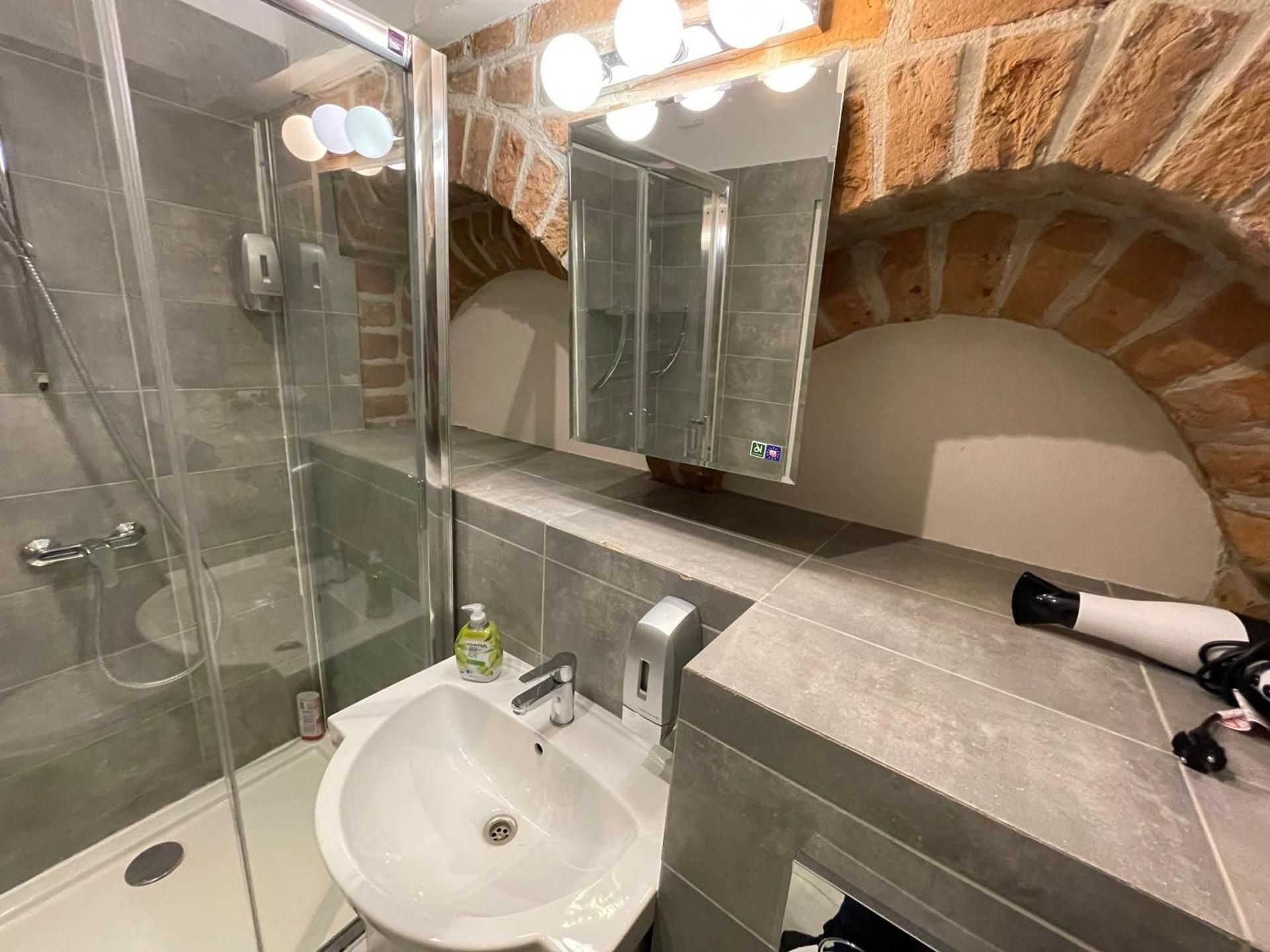 Triple Room with Bathroom