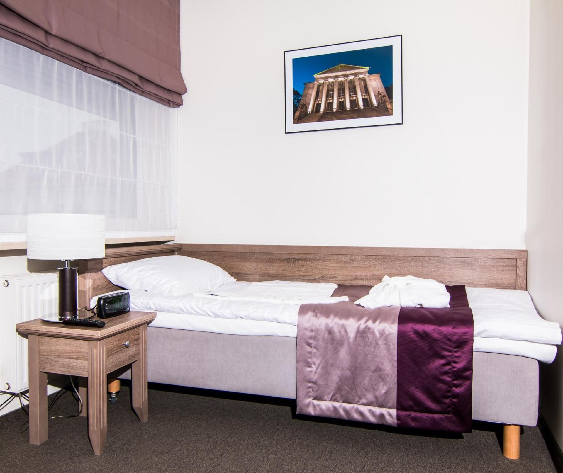 Deluxe Single Room