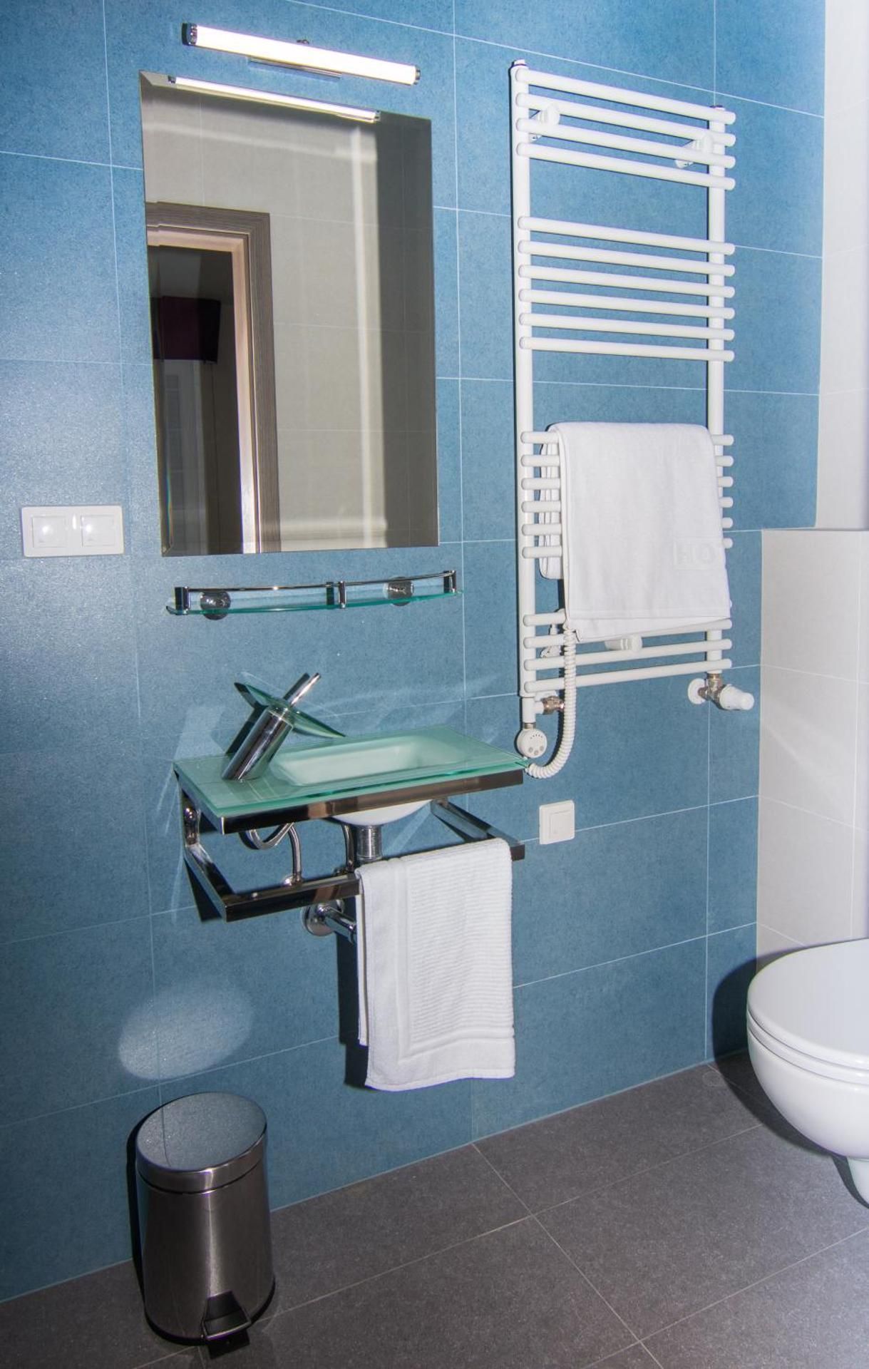 Small Twin Room