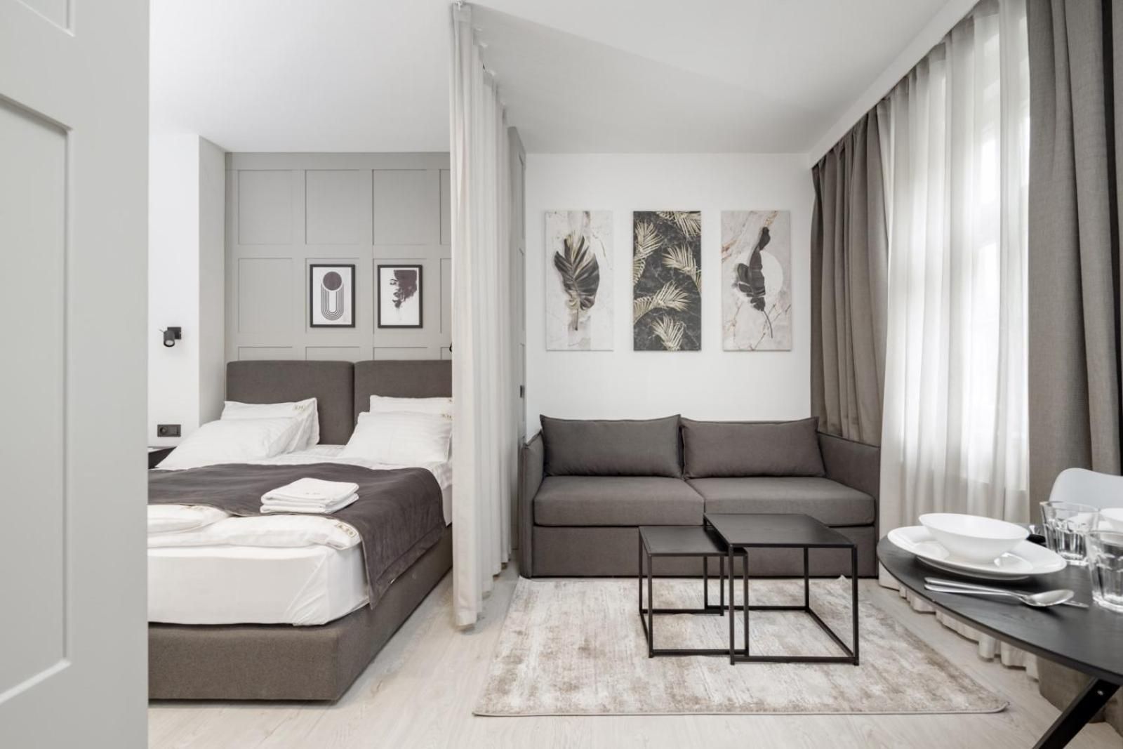 Studio Apartment