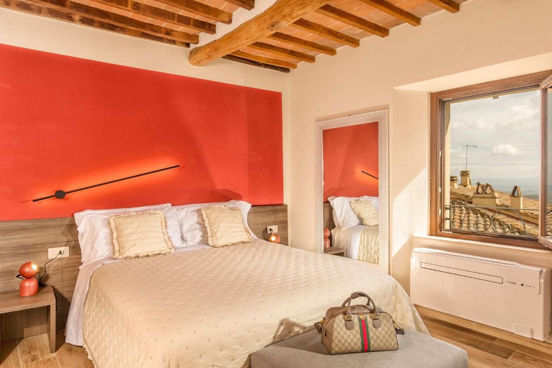 Deluxe Double Room with Shower