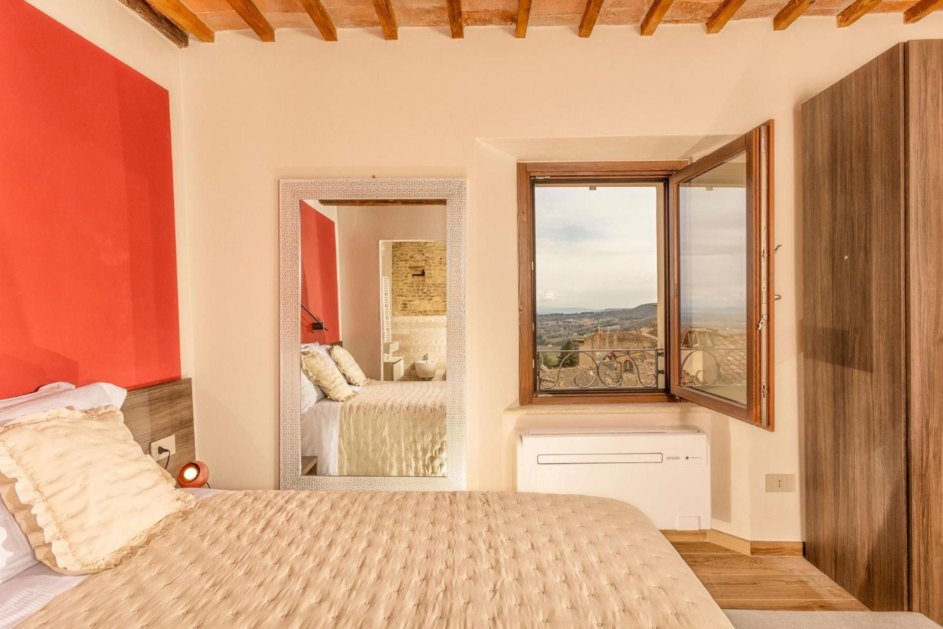Deluxe Double Room with Shower