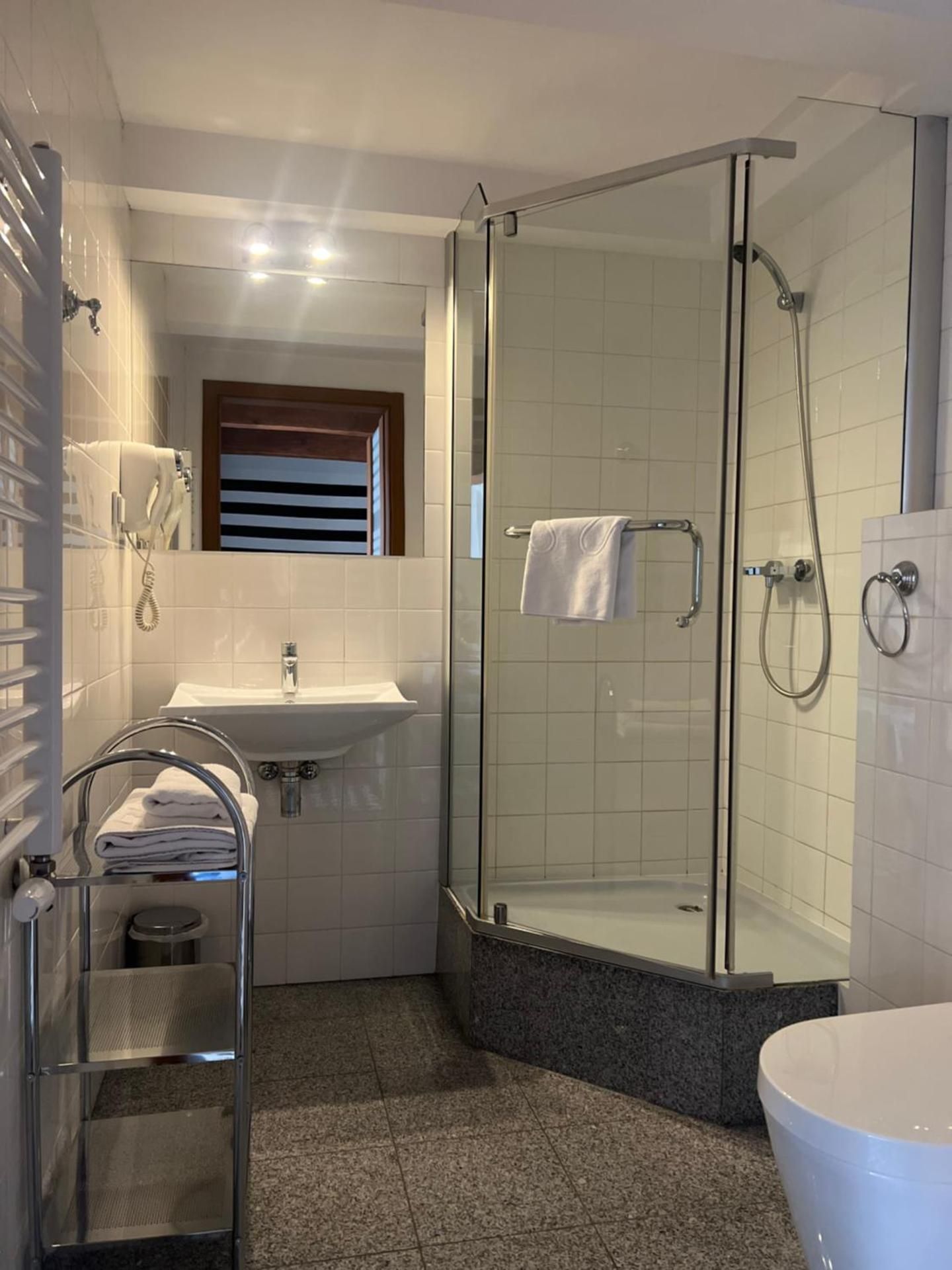 Single Room With Private Bathroom