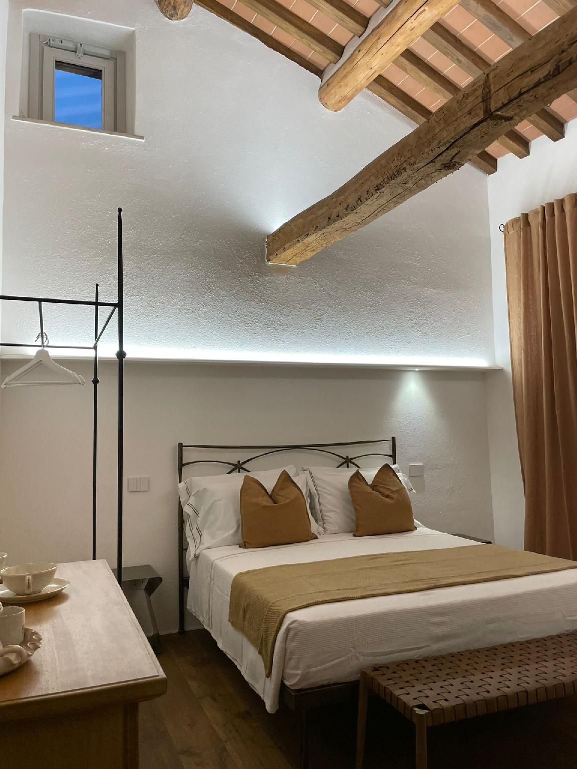 MONTEPULCIANOLETTINGS  Matrimonial Standard 2