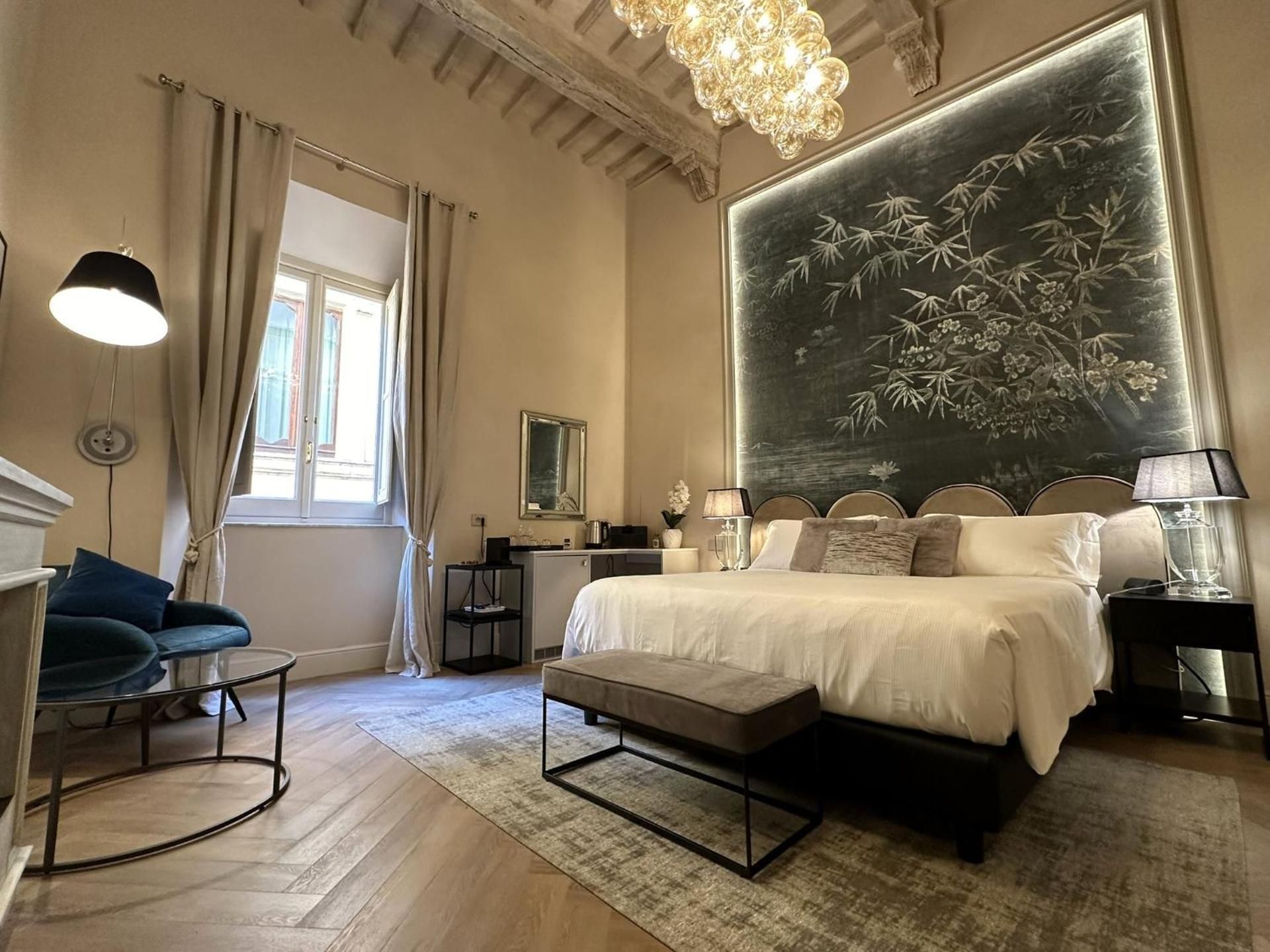 Superior King Room