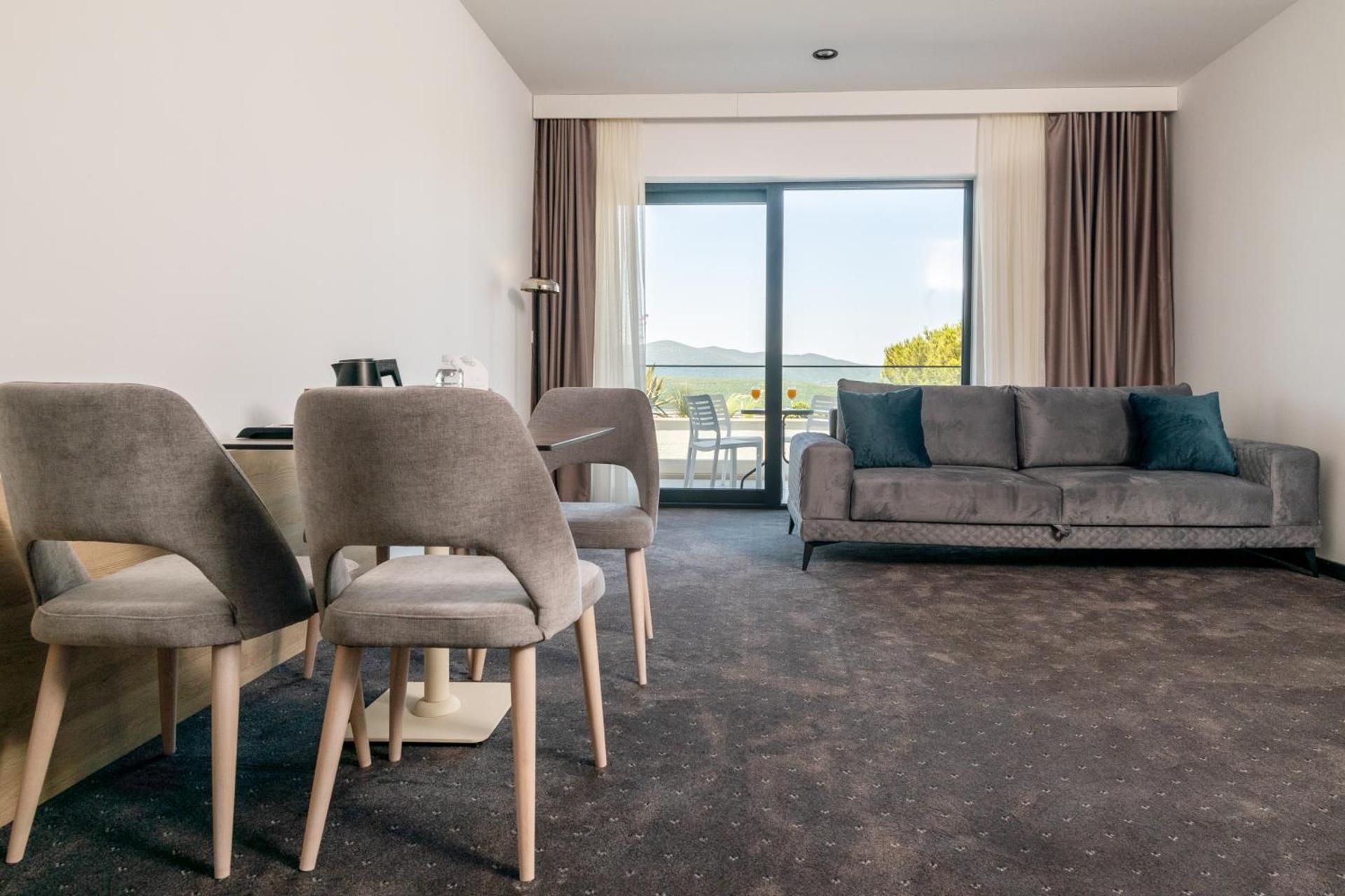 Superior Suite