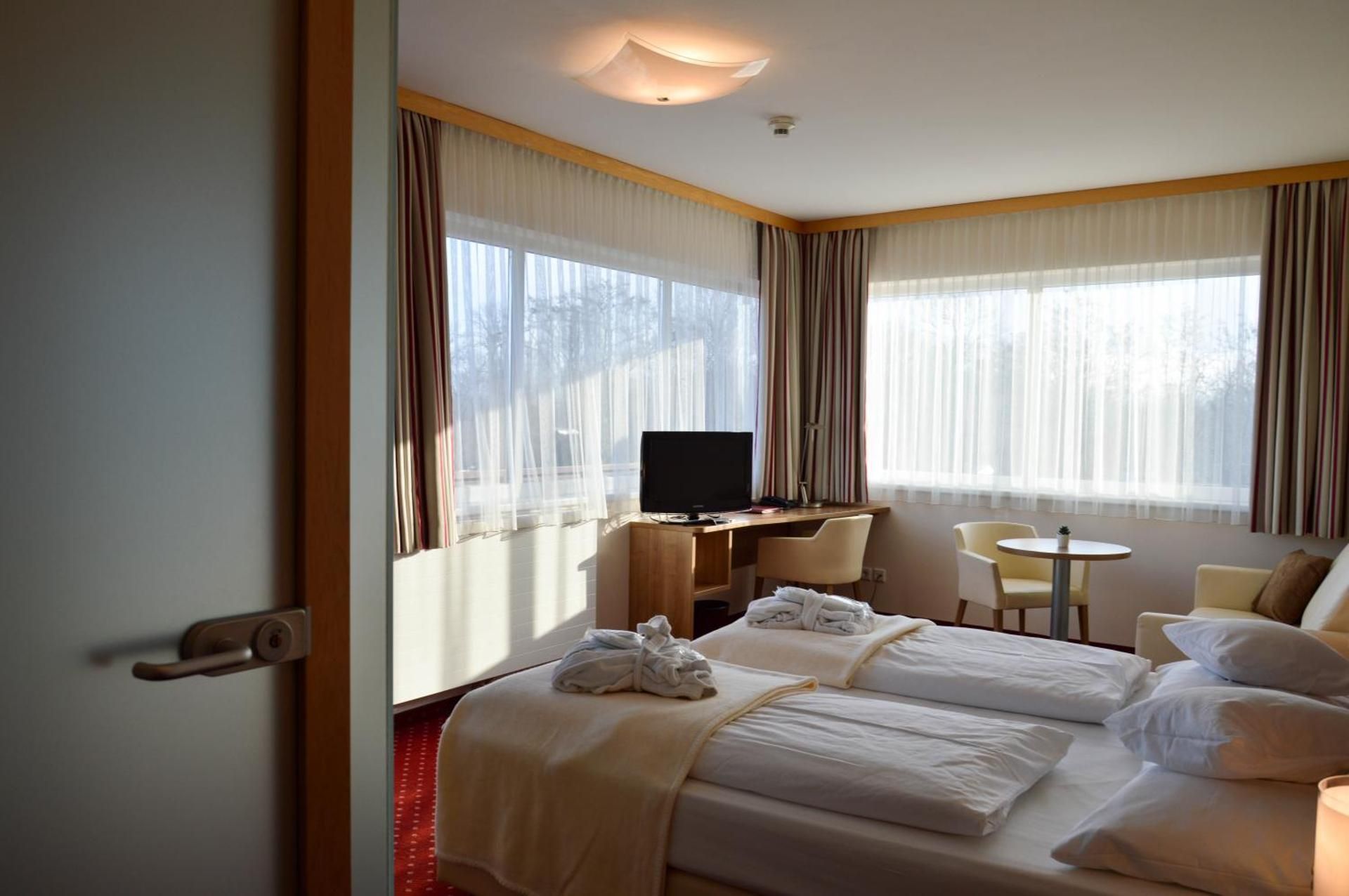 Deluxe Double Room with Bath
