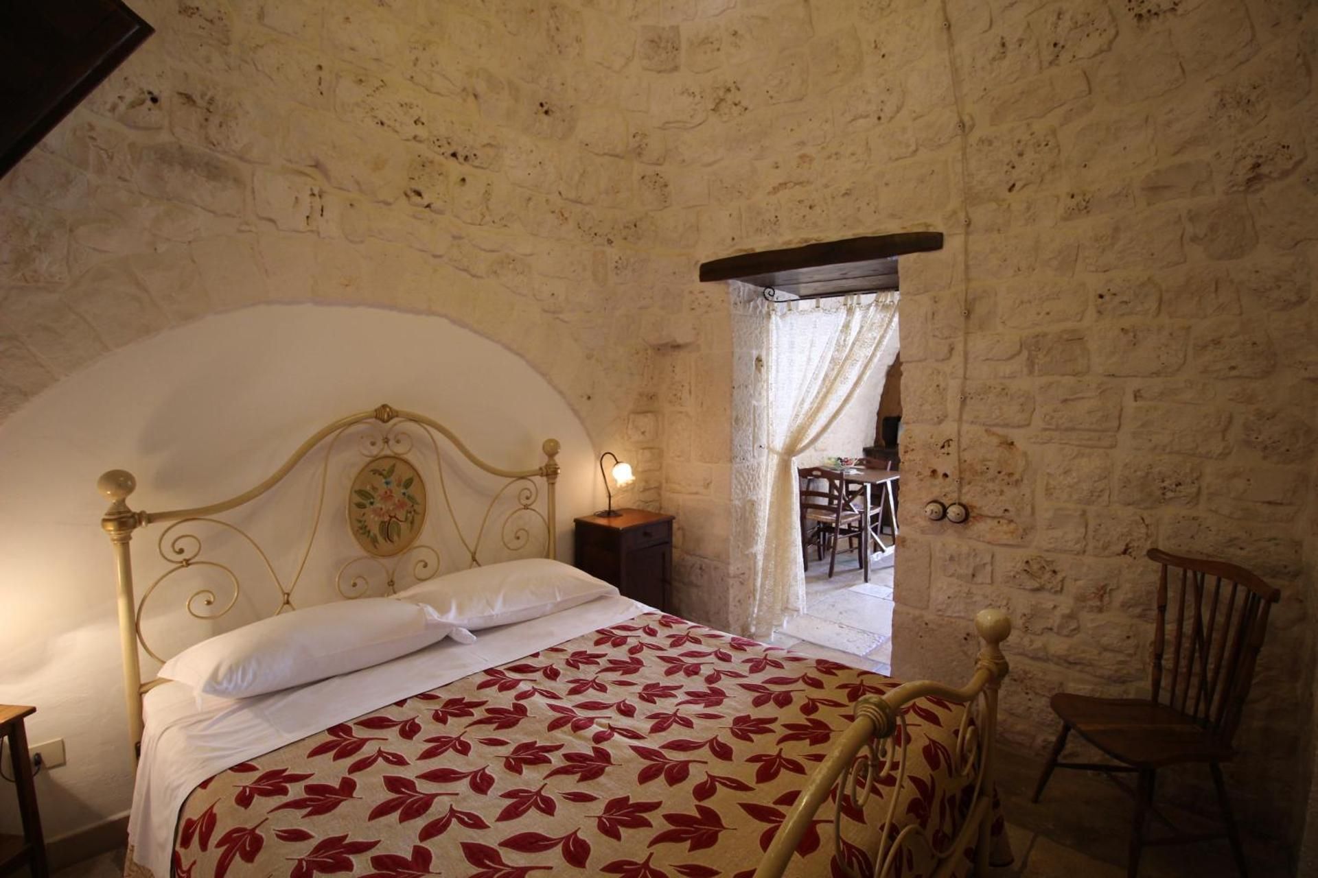 Trullo (2 Adults)