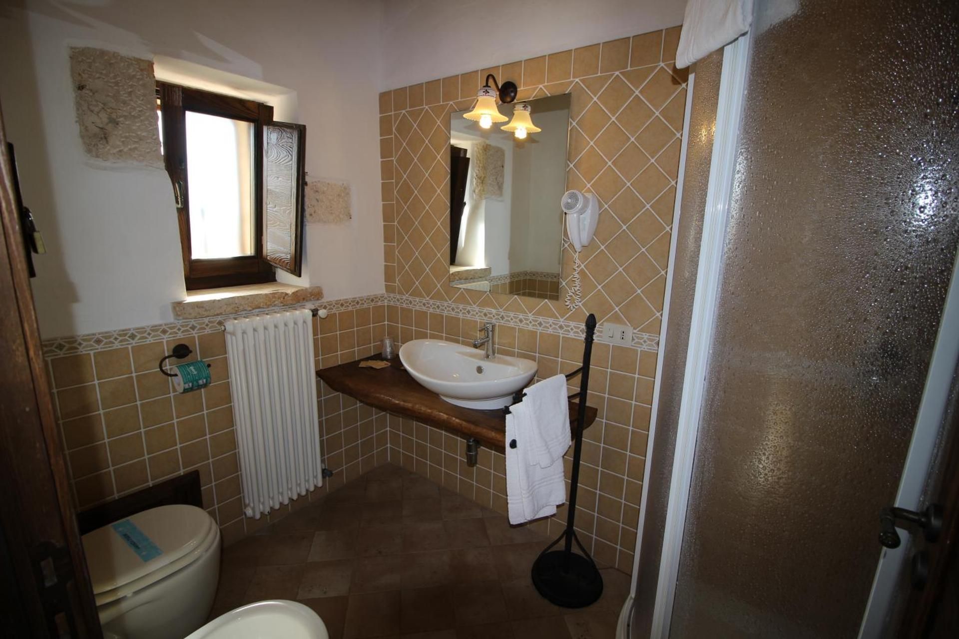 Trullo (3 Adults)