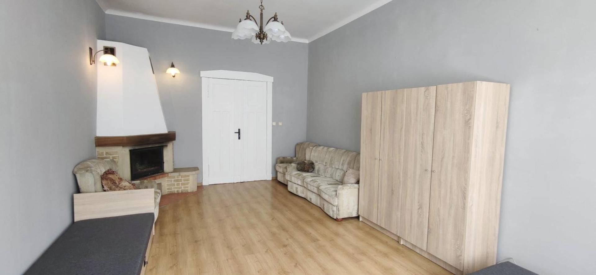 Quadruple Room with Shared Bathroom