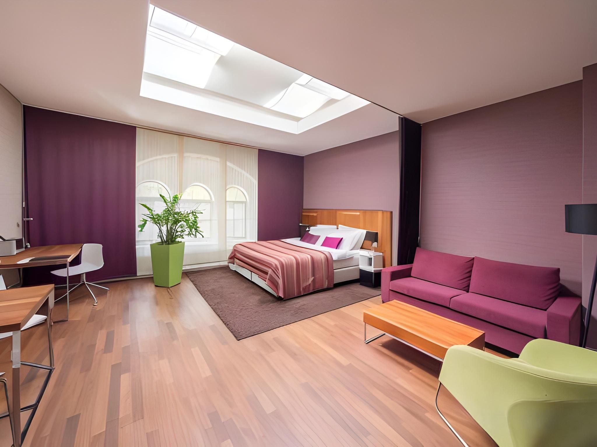 Deluxe Suite