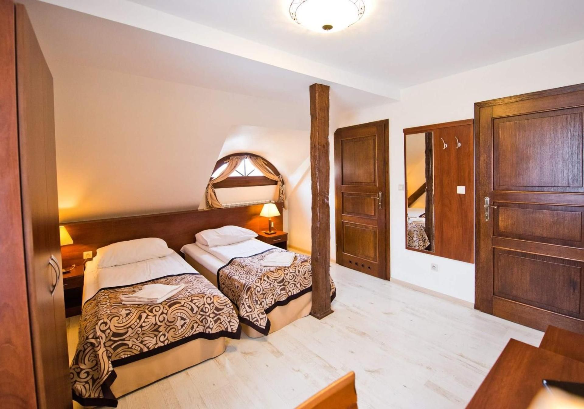 Large Double Room