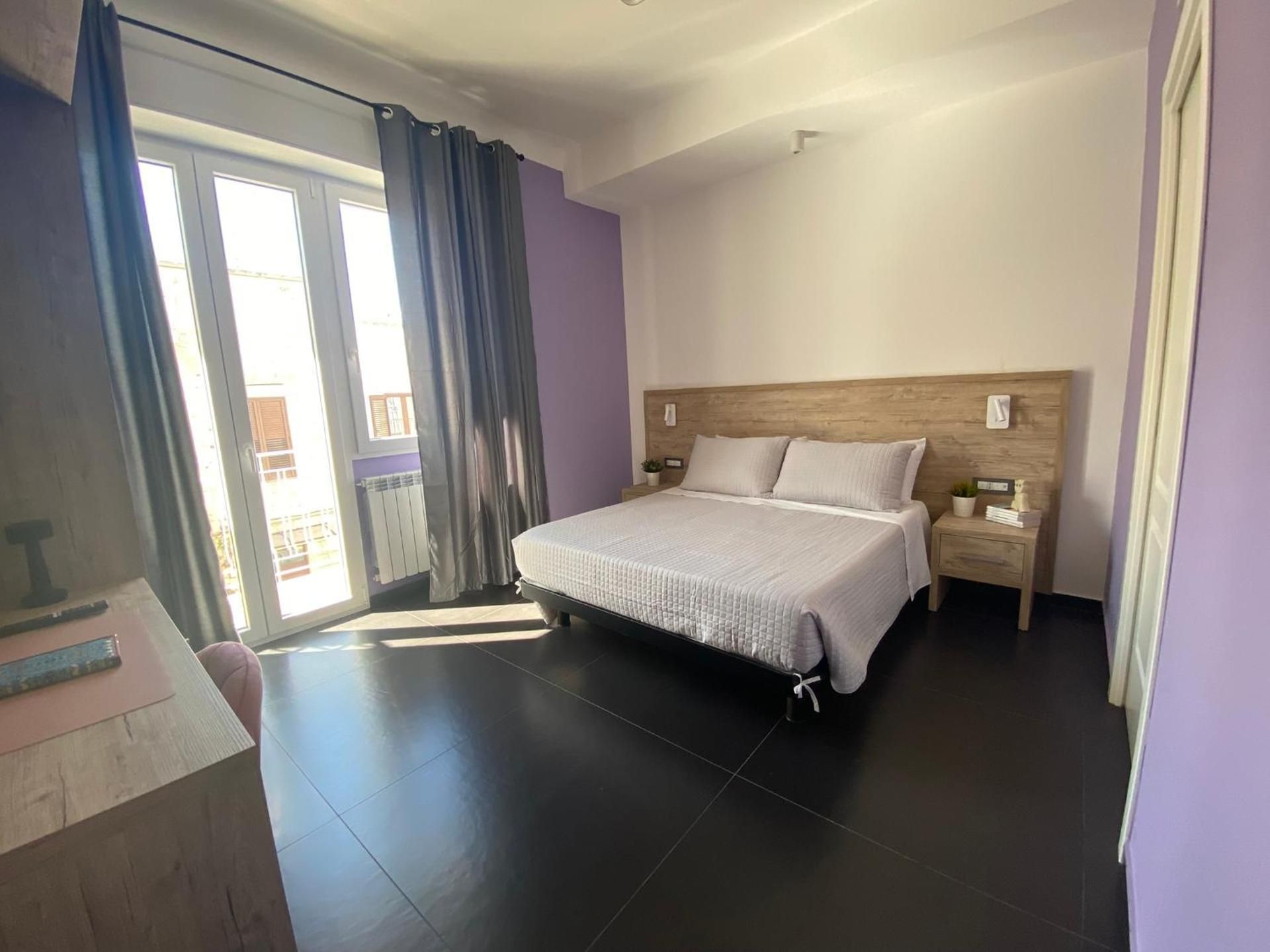 Sorelle Misceo Double Room with Balcony