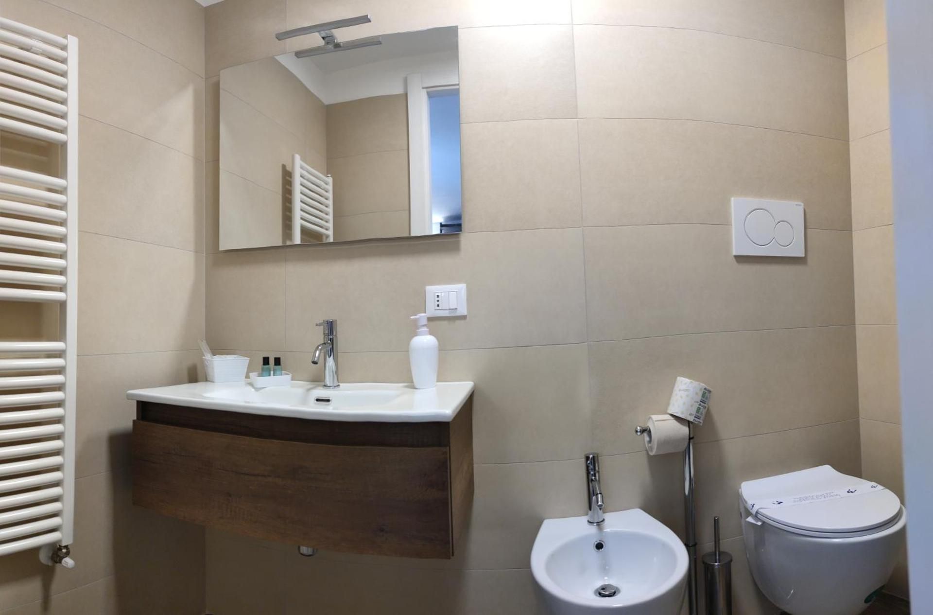 Antica Dimora Vada' Deluxe Double Room 2