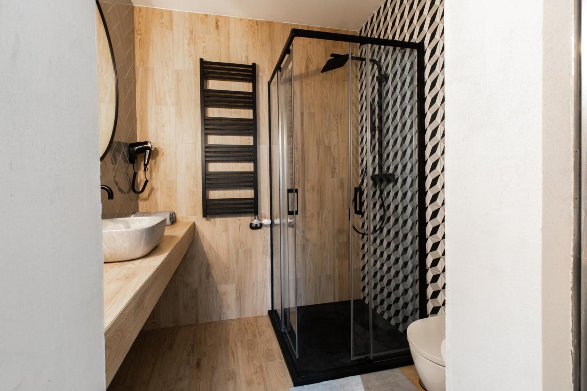 Double or Twin Room with Bathroom