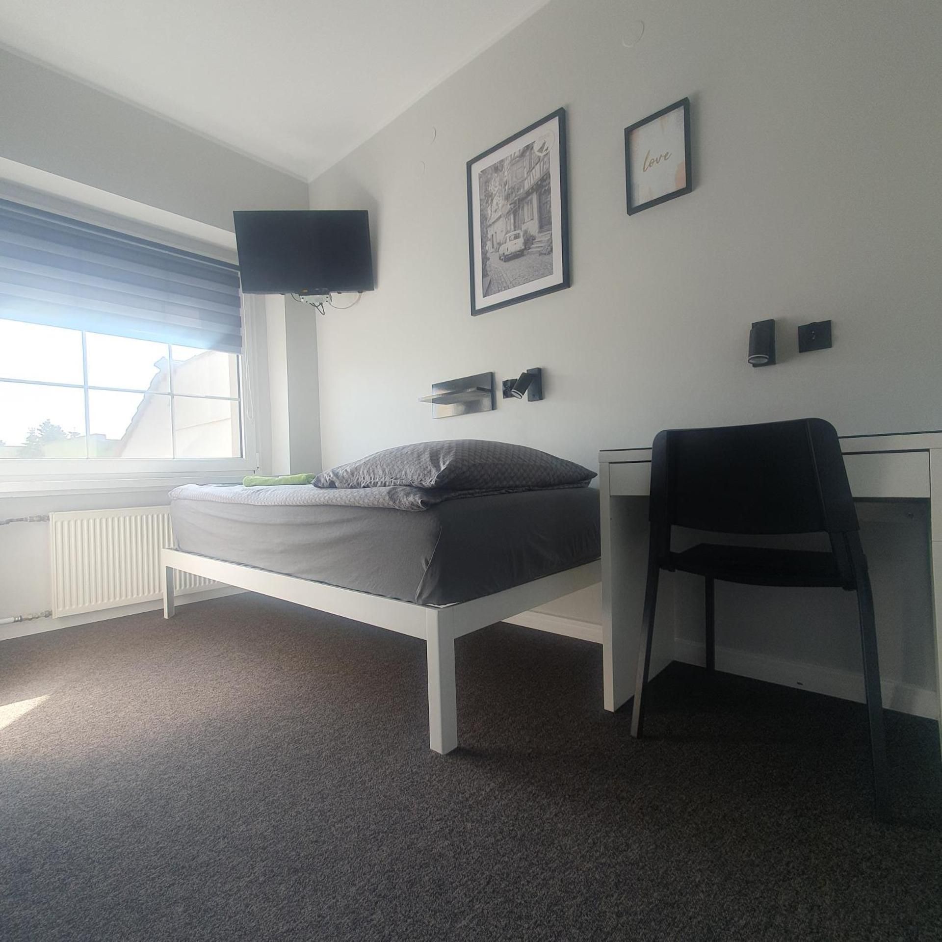 Deluxe Single Room