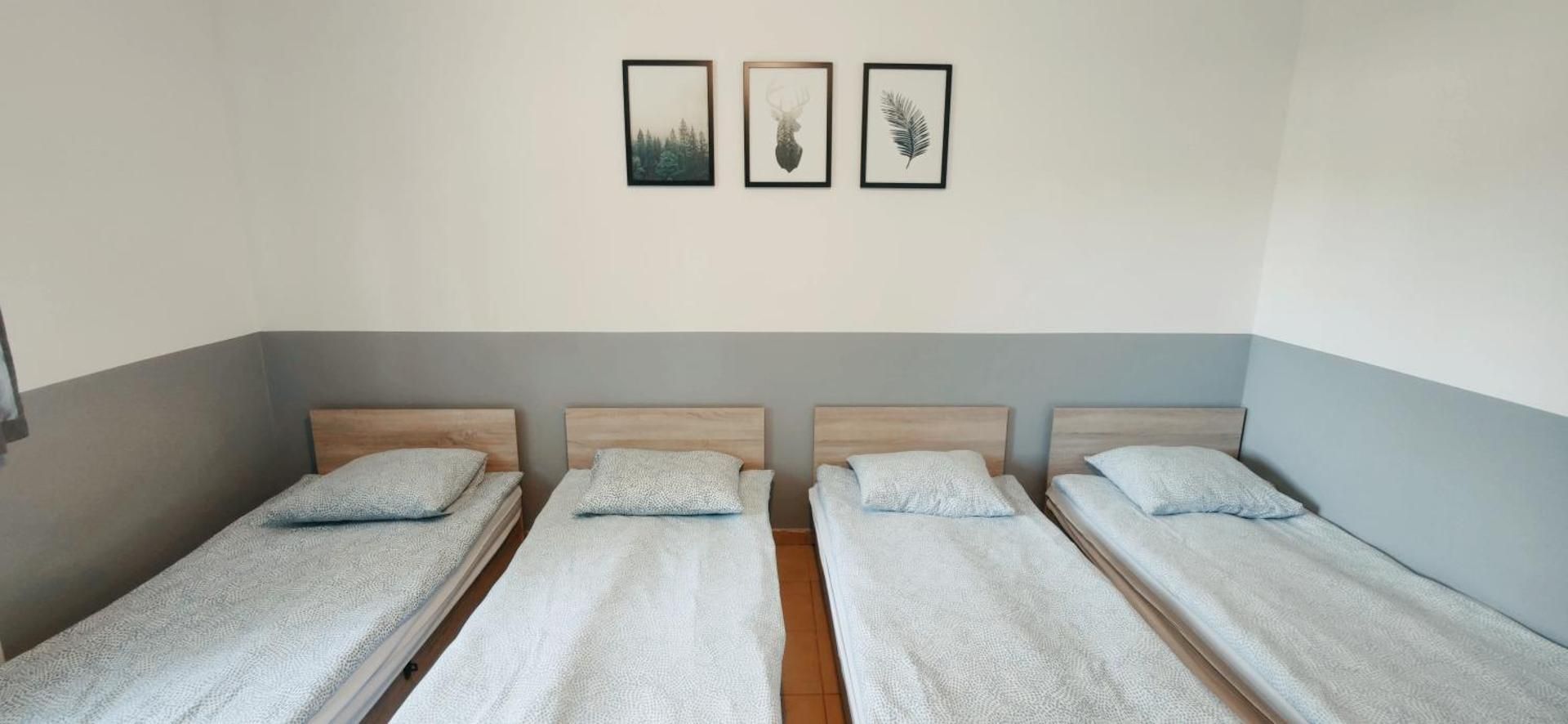 Economy Triple Room with Shared Bathroom