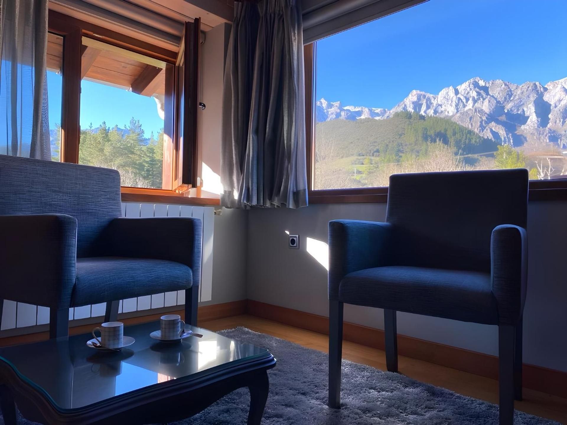 King Suite with Spa Bath