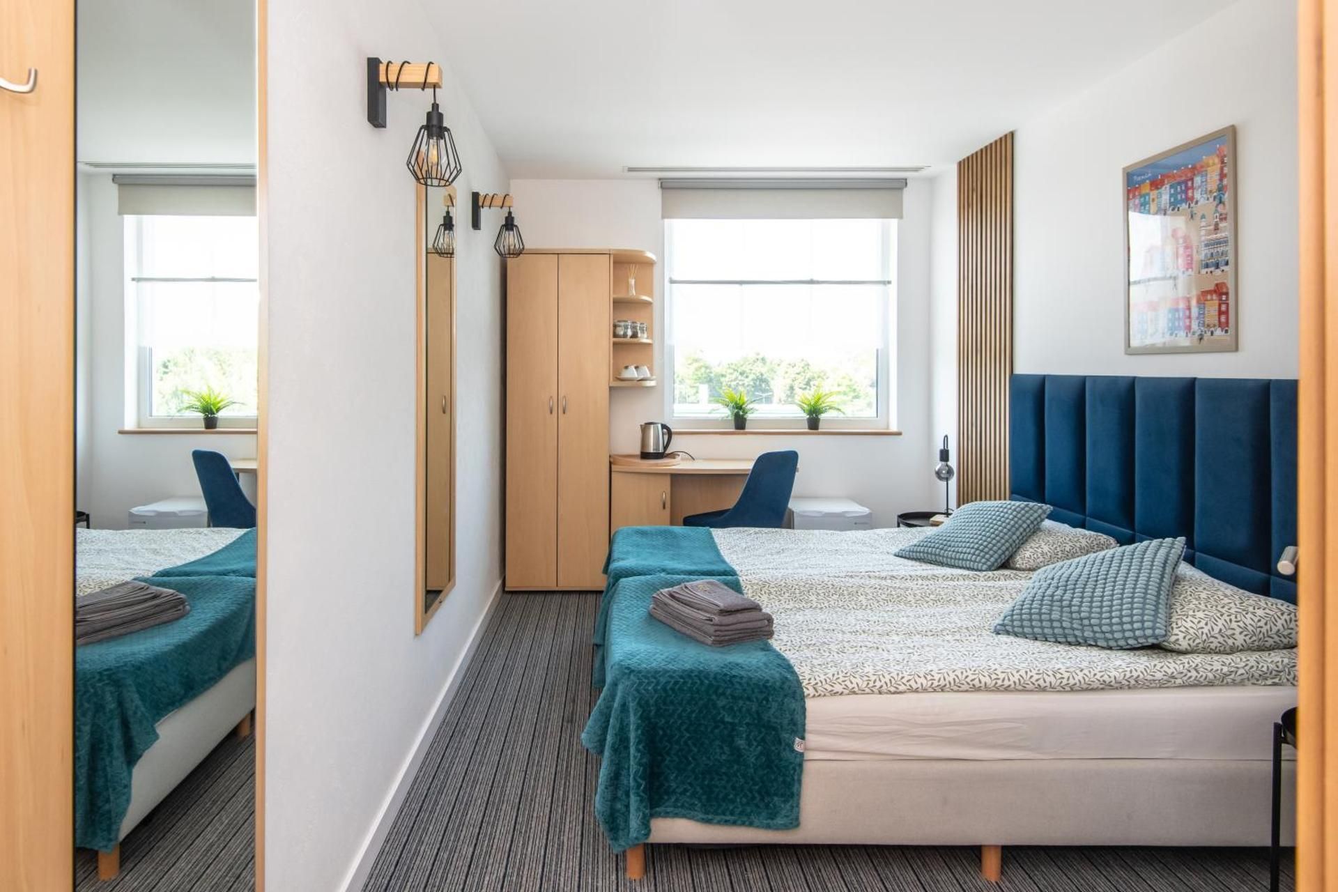 Standard Twin Room