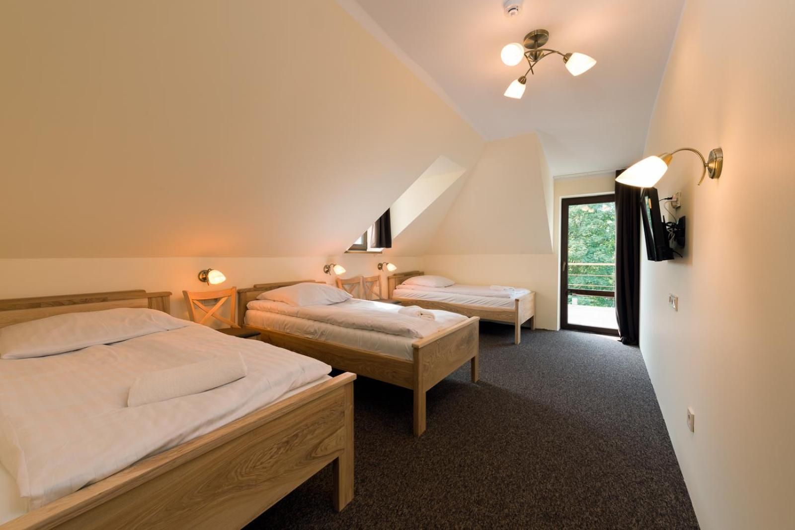 Comfort Triple Room