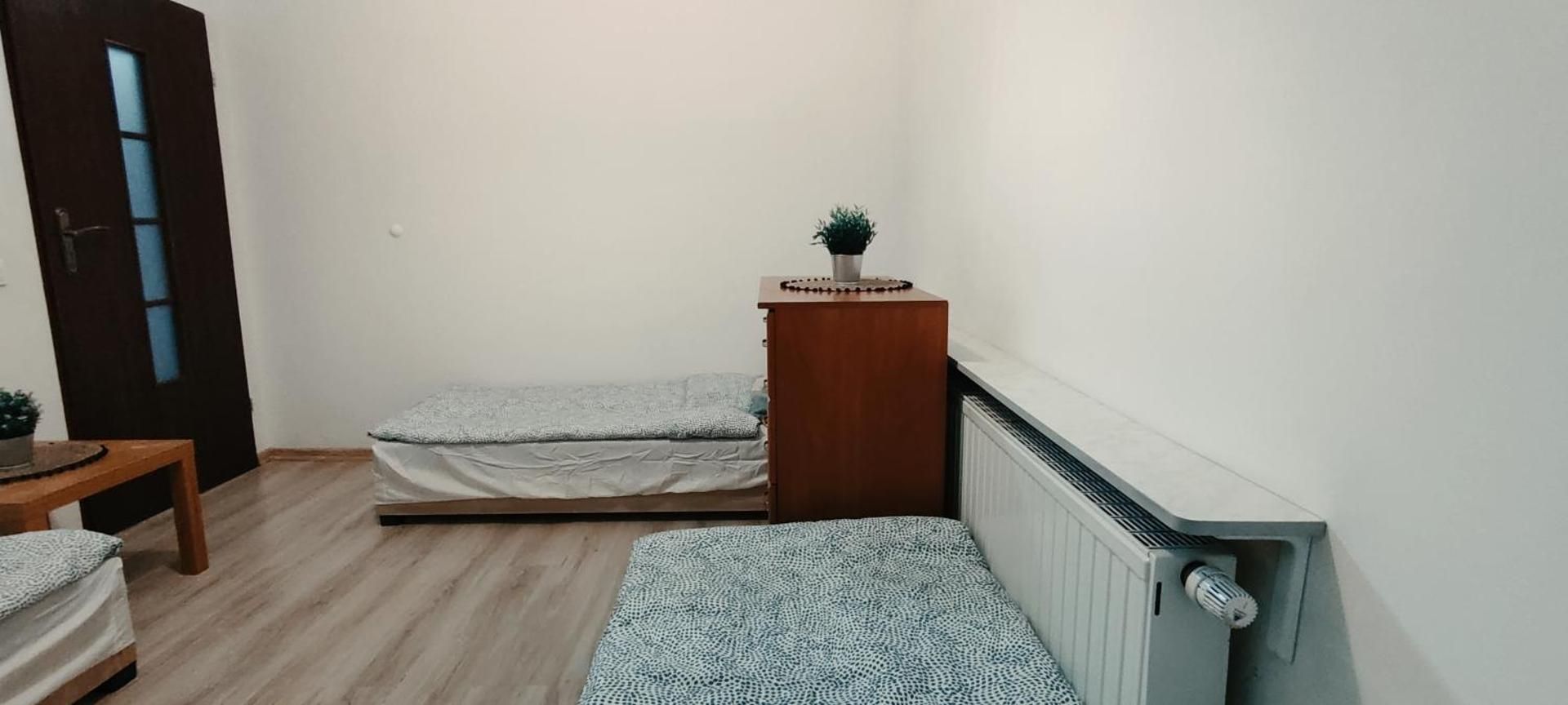 Economy Triple Room with Shared Bathroom