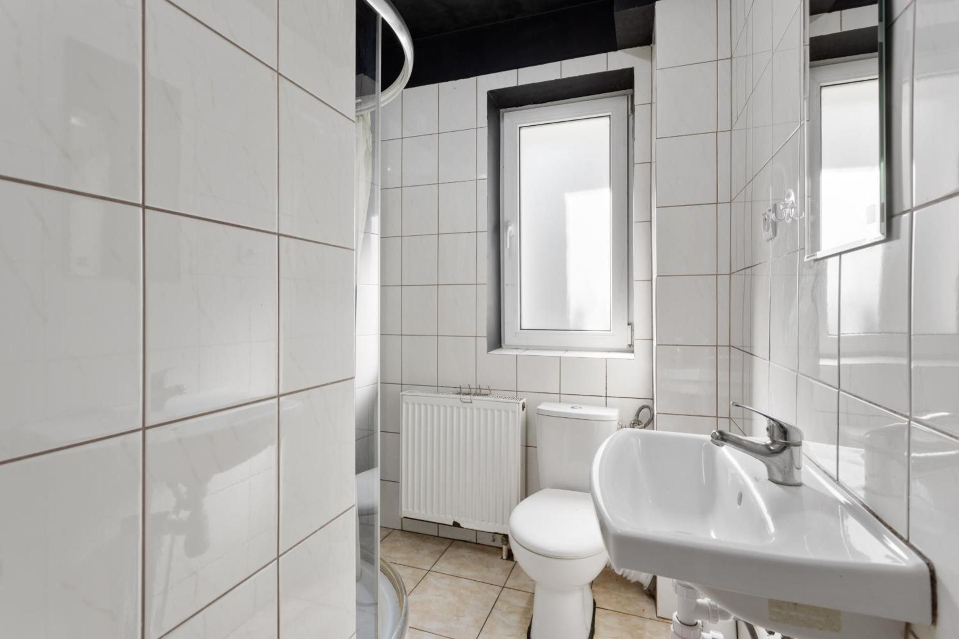 Triple Room with Shared Bathroom
