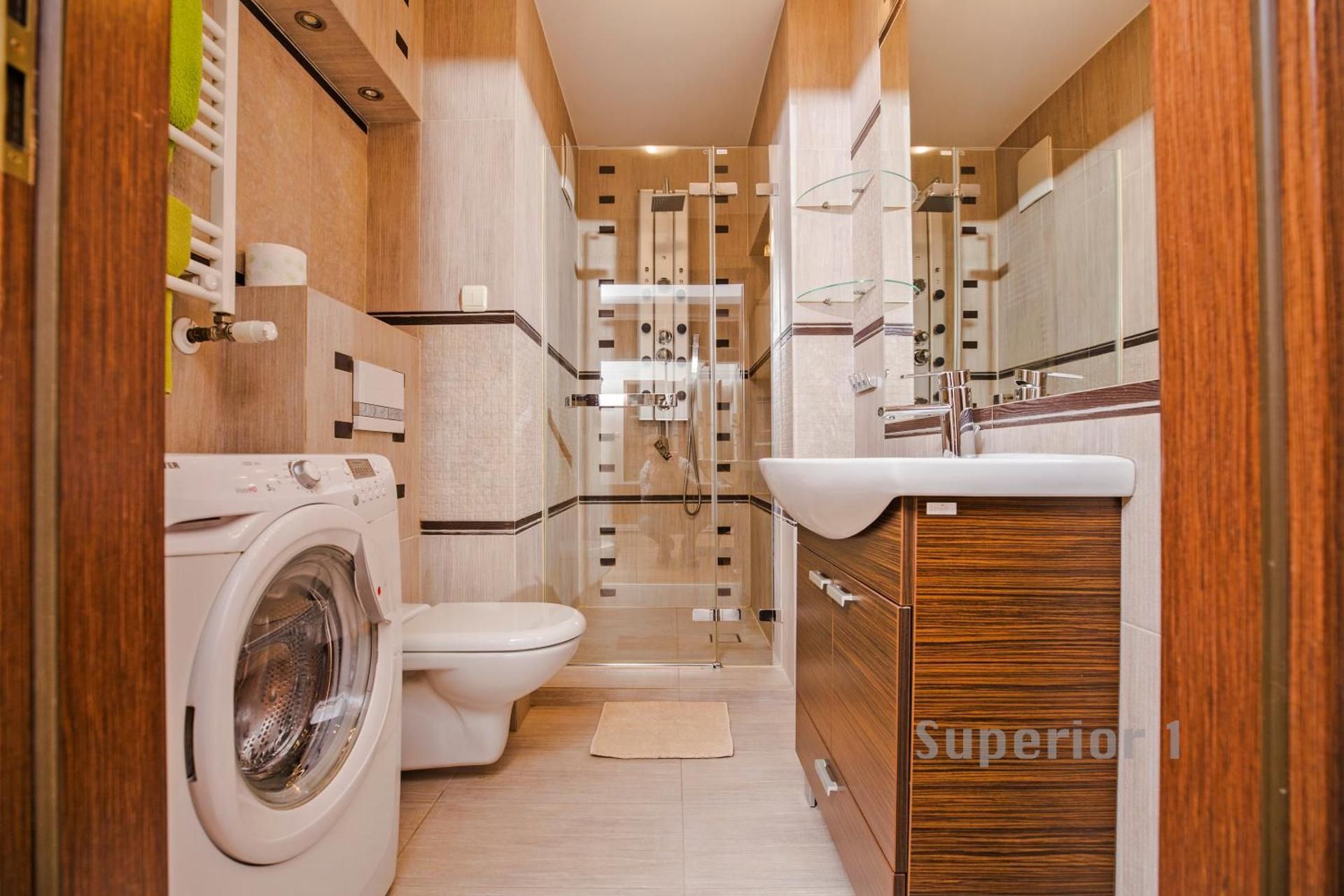 Superior Apartment (4 Adults)