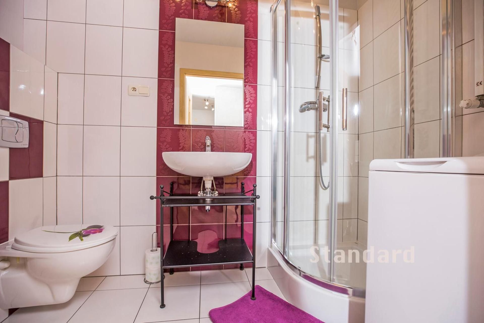 Standard Apartment (4 Adults)
