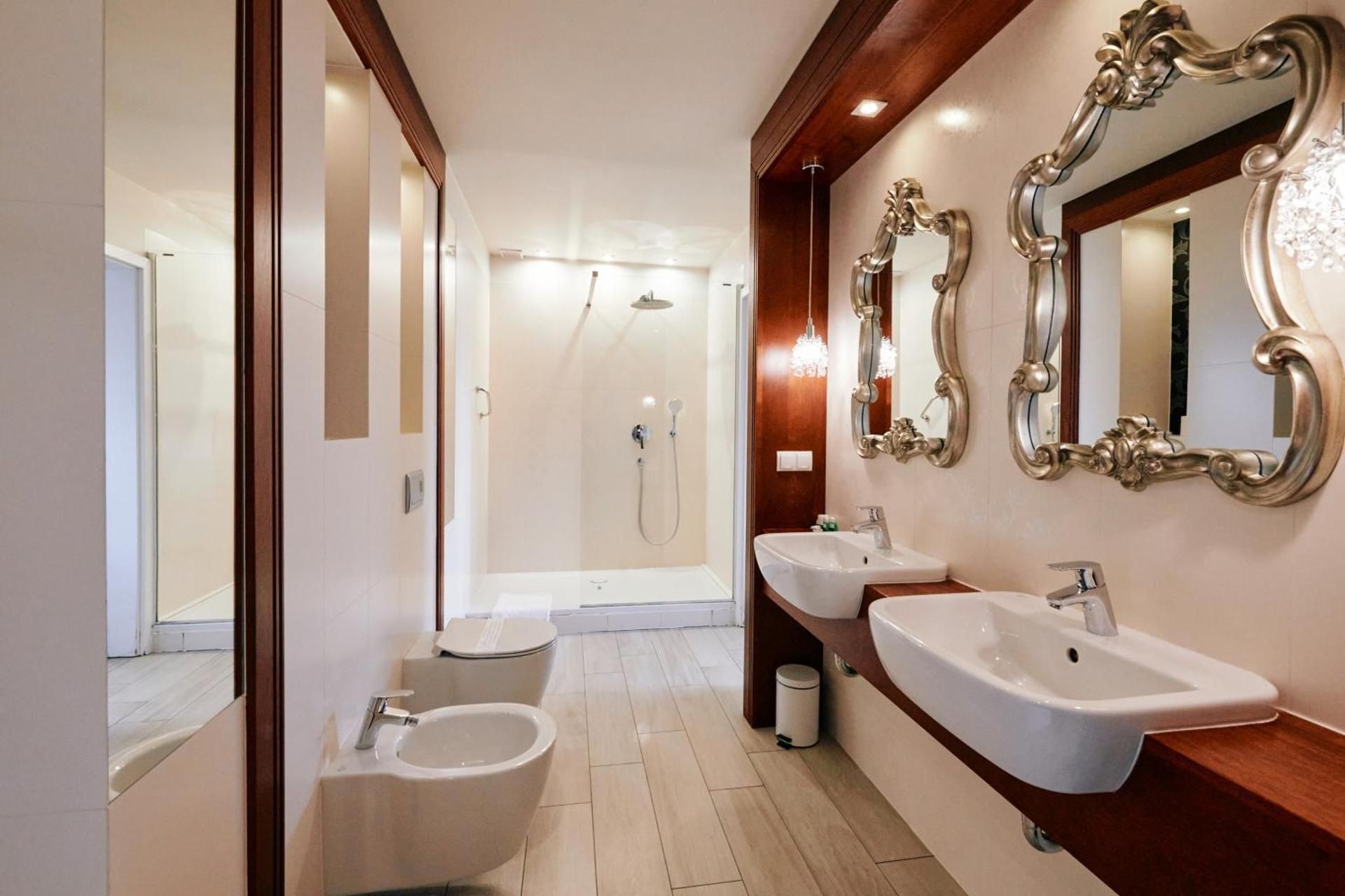 Two-Room Suite