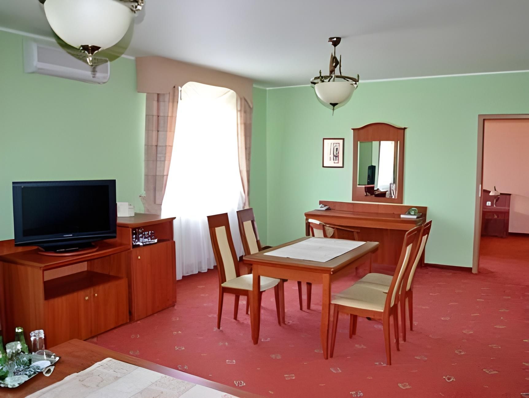 Two-Room Suite