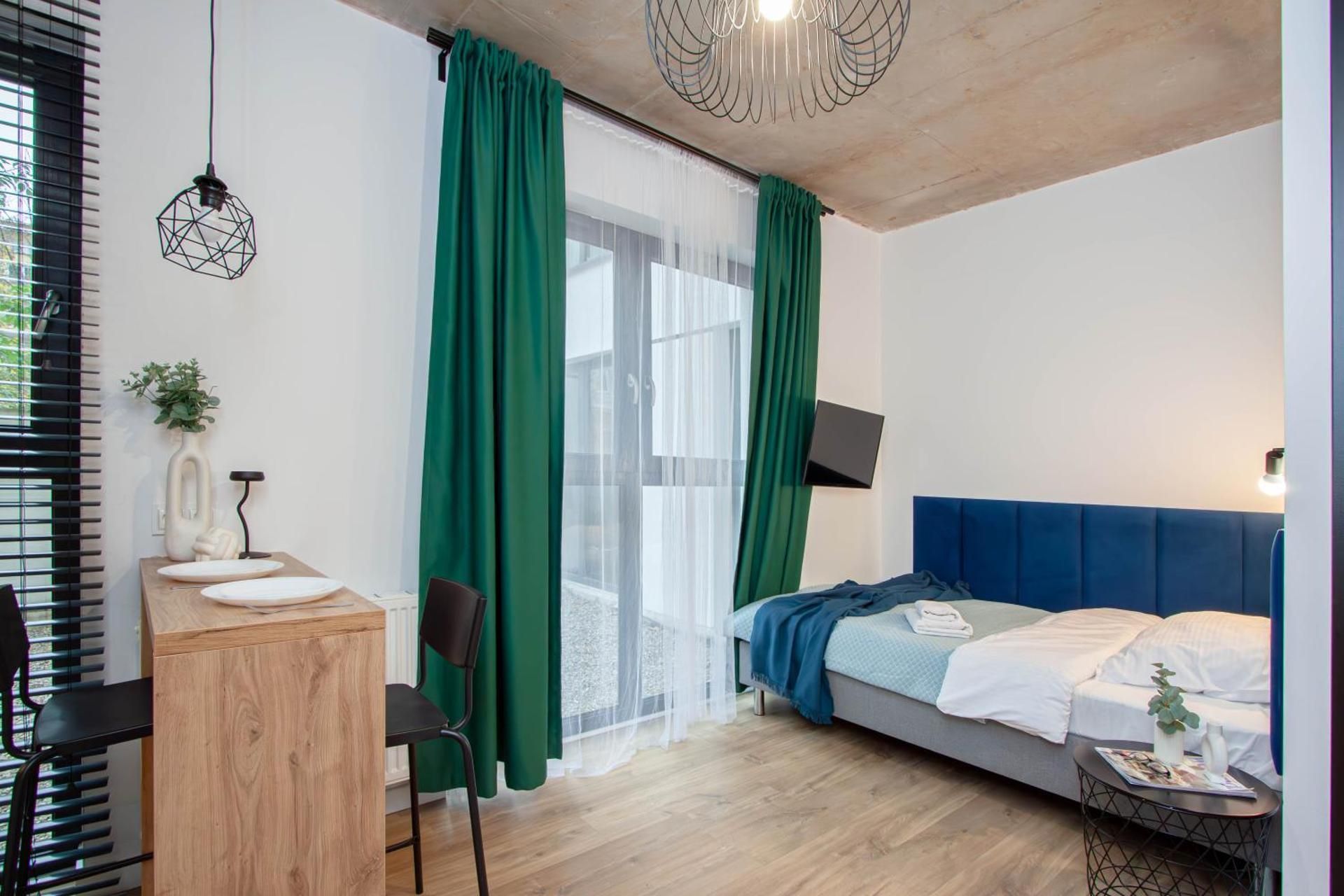 Large Single Room
