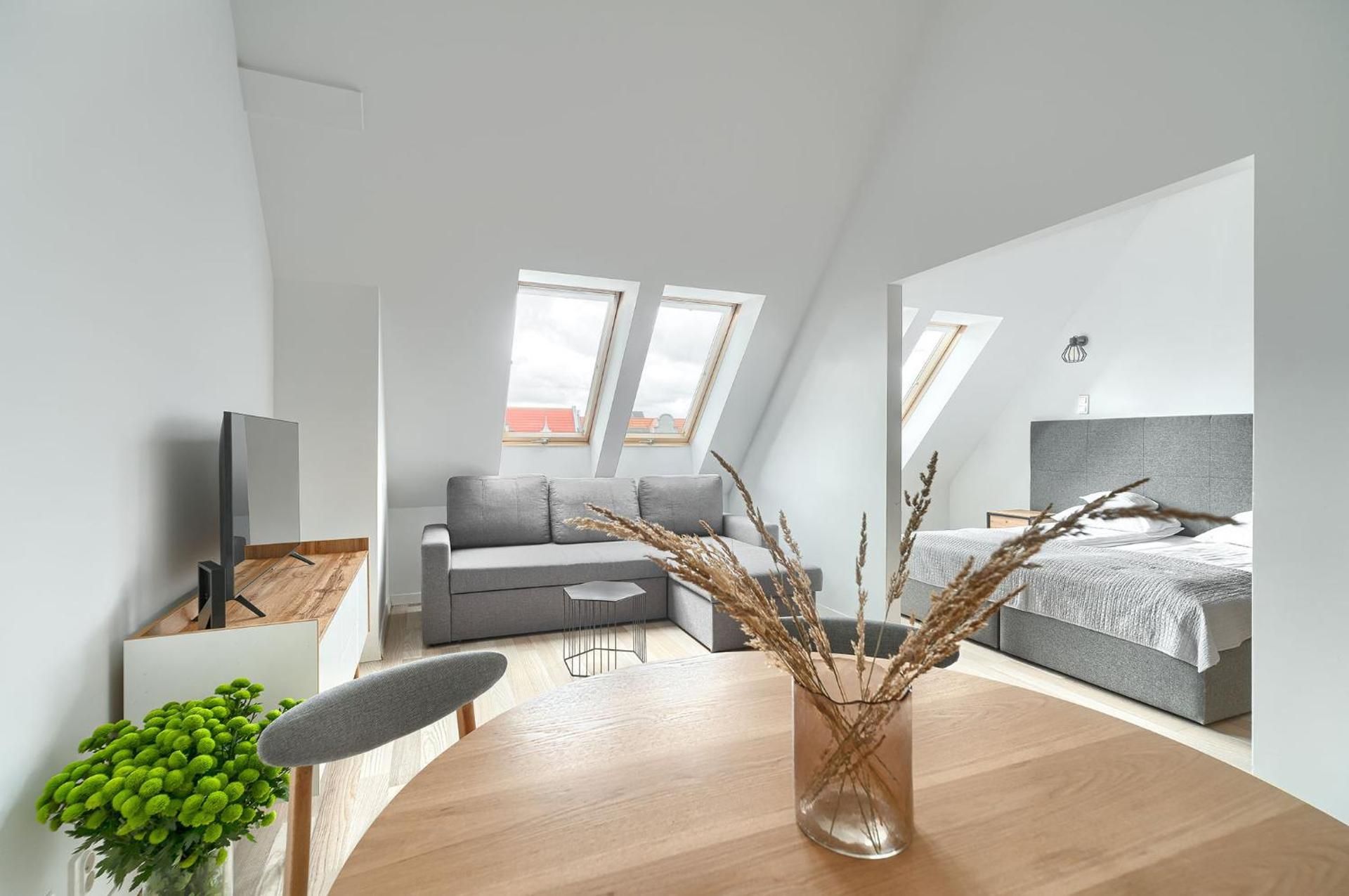 Studio Apartment