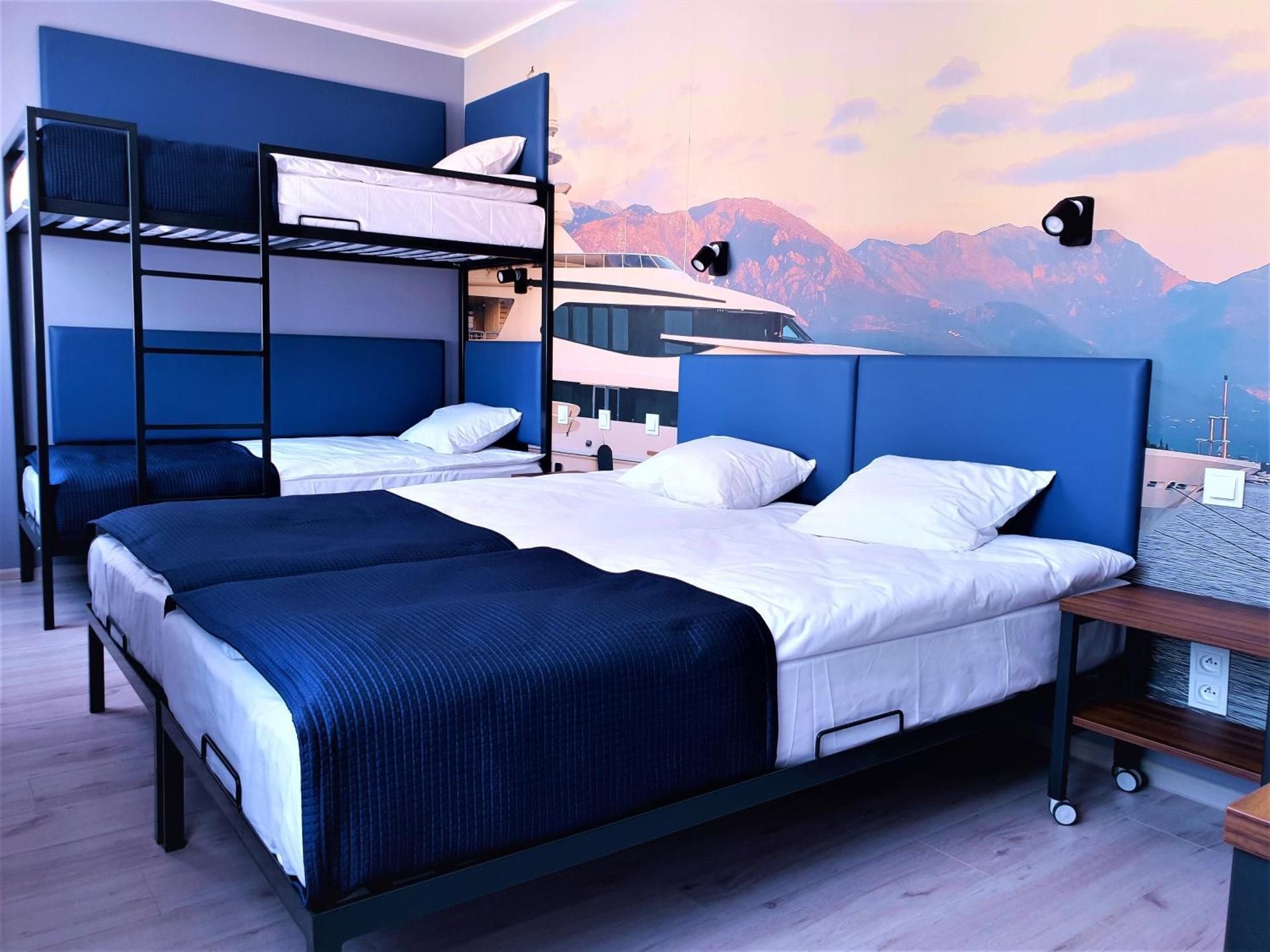 Quadruple Room with Shared Bathroom