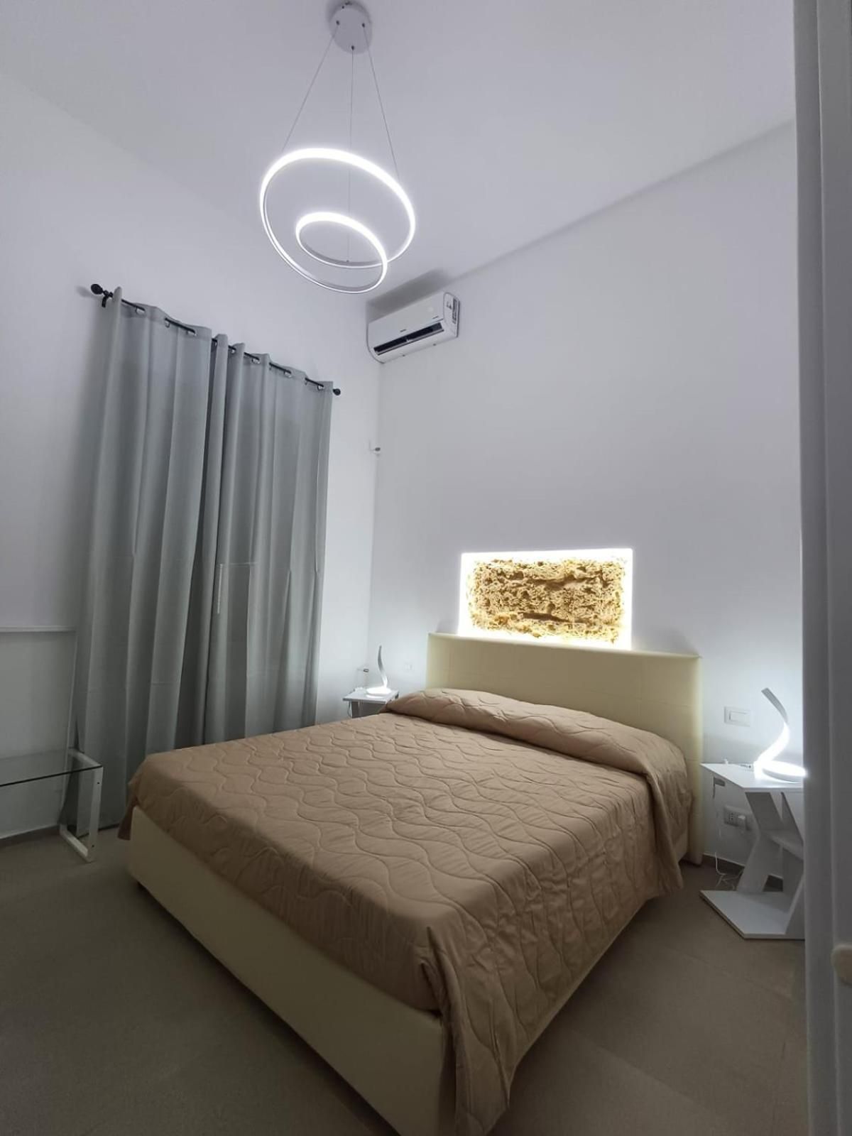Falikrjda Suite & Rooms