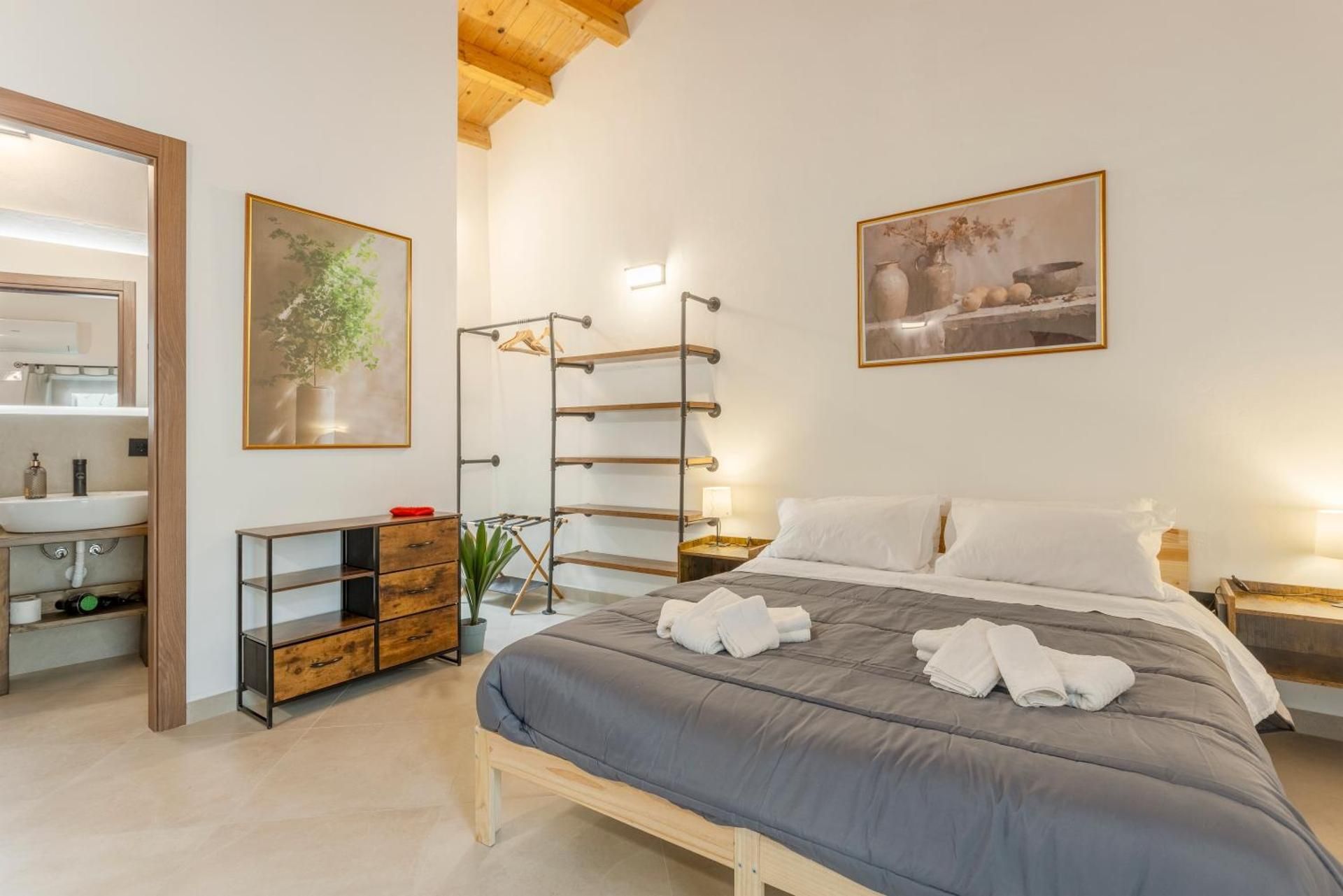 Triple Room with Balcony