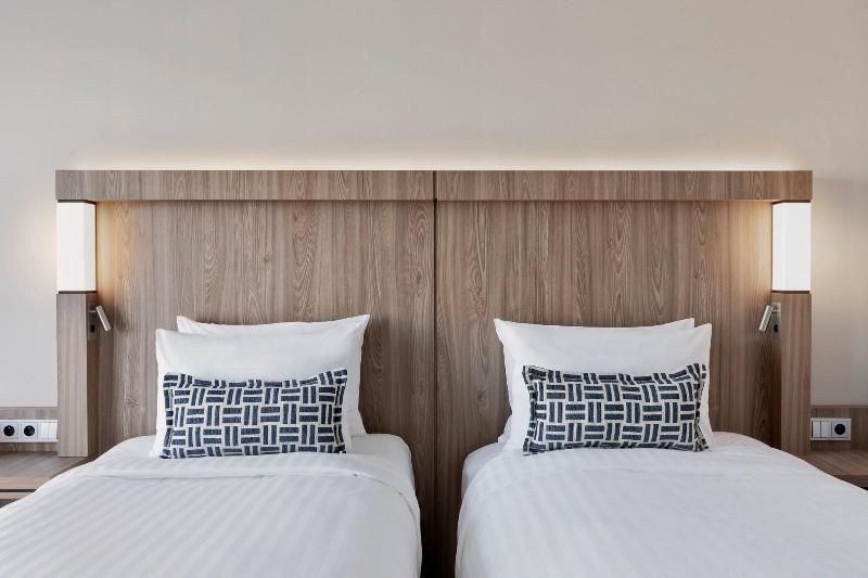 Standard, Guest room, 2 Twin, Courtyard view