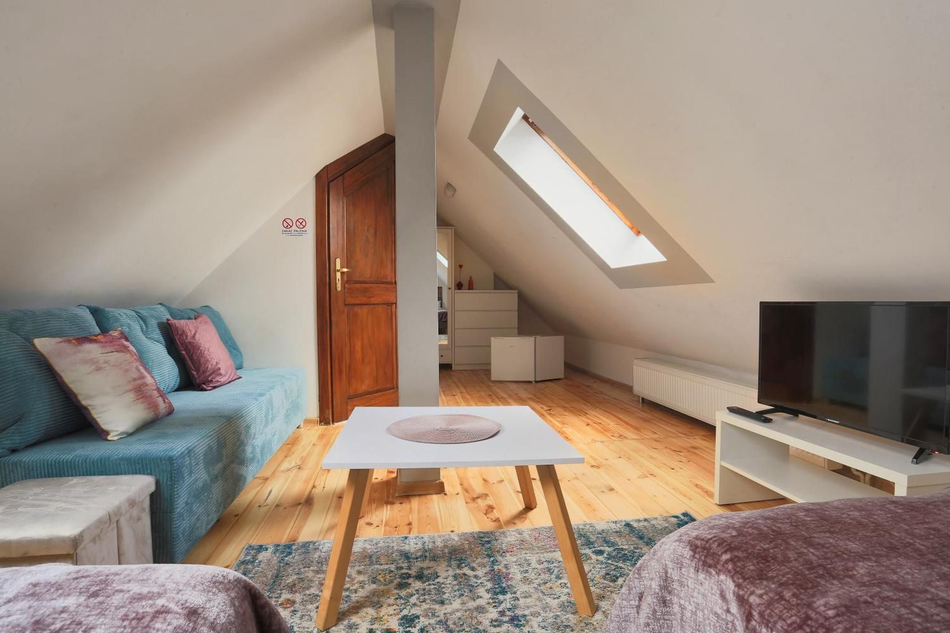 Economy Triple Room with Shared Bathroom