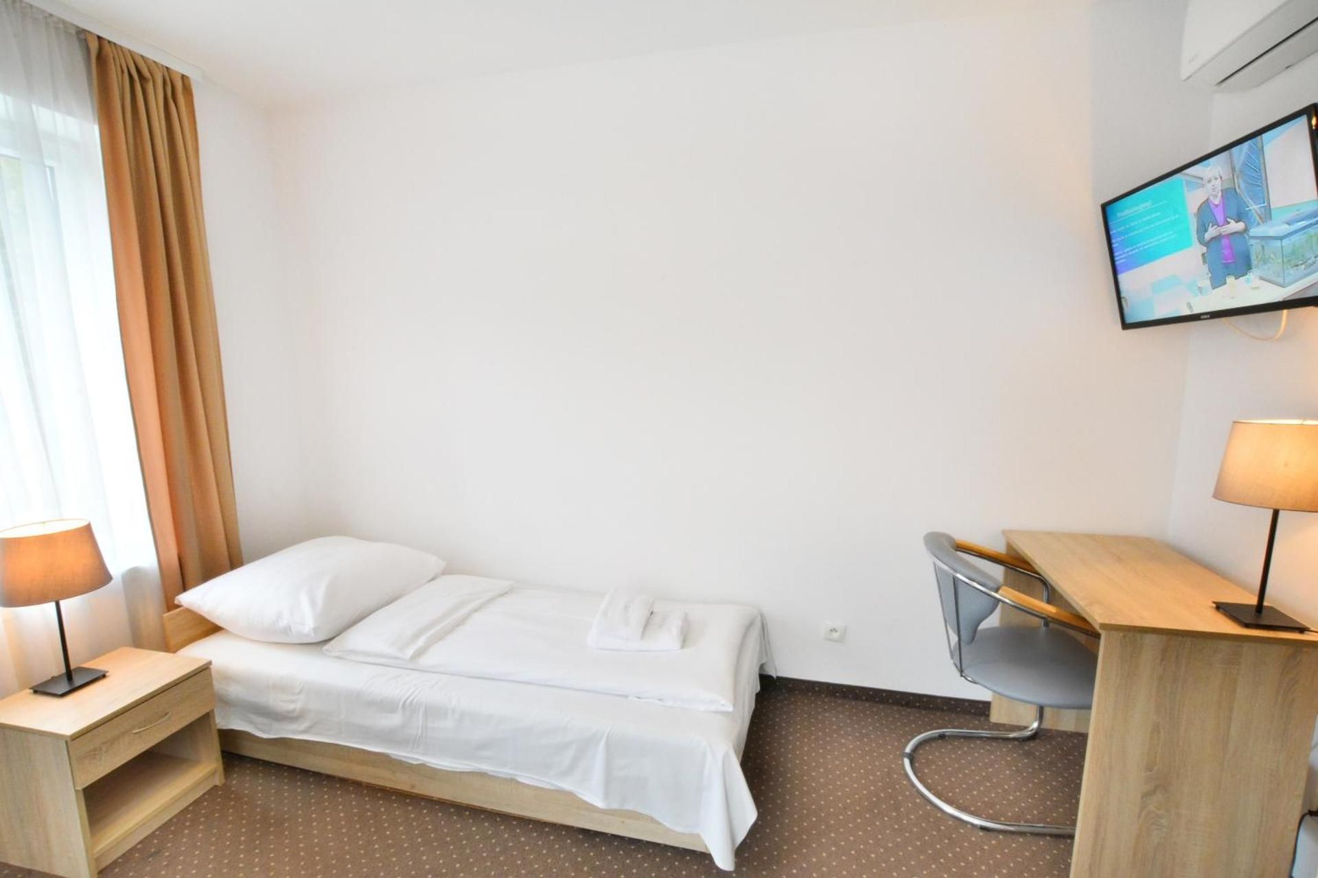 Single Room with Bathroom