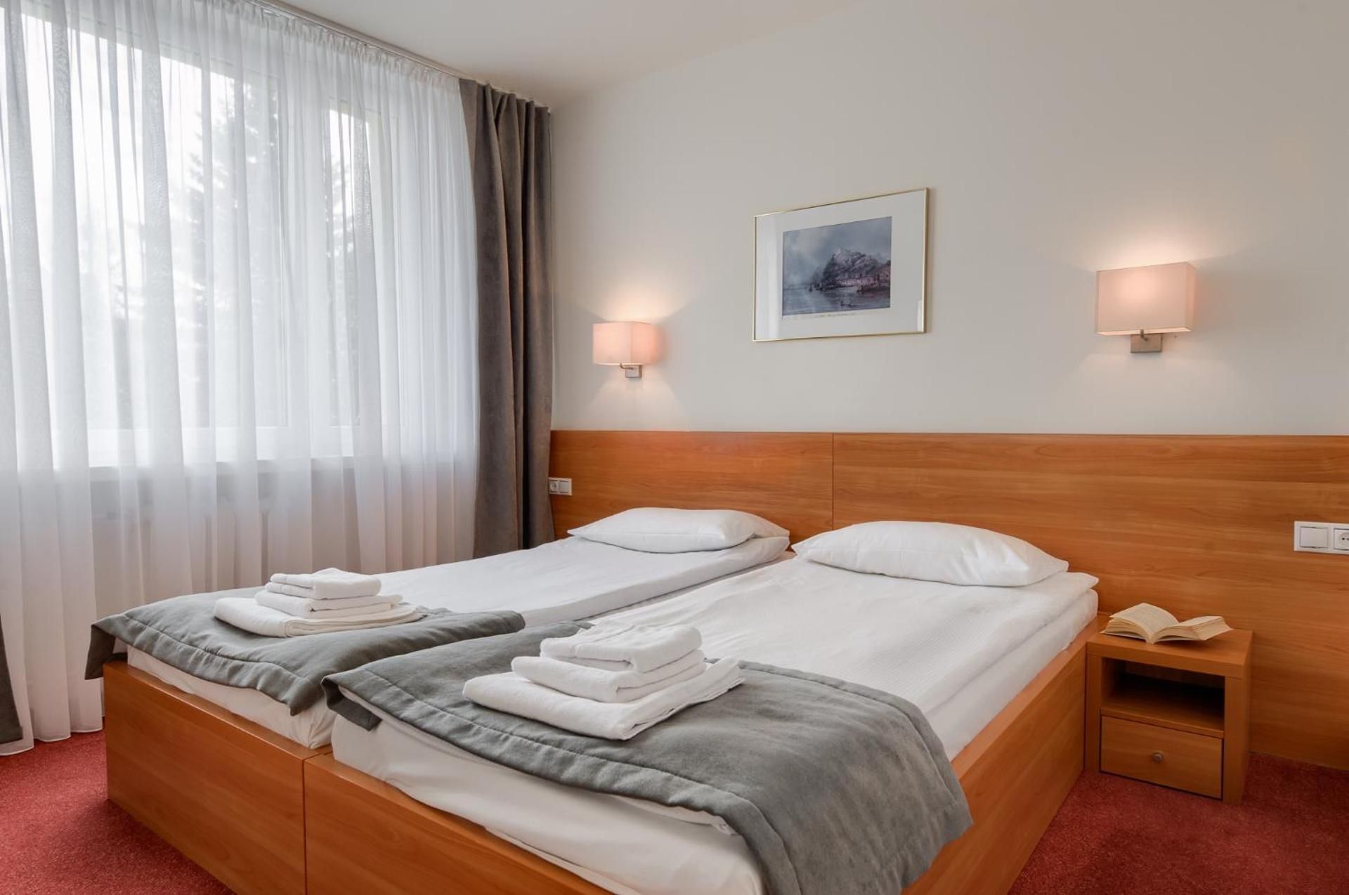 Apartment (2 Adults)
