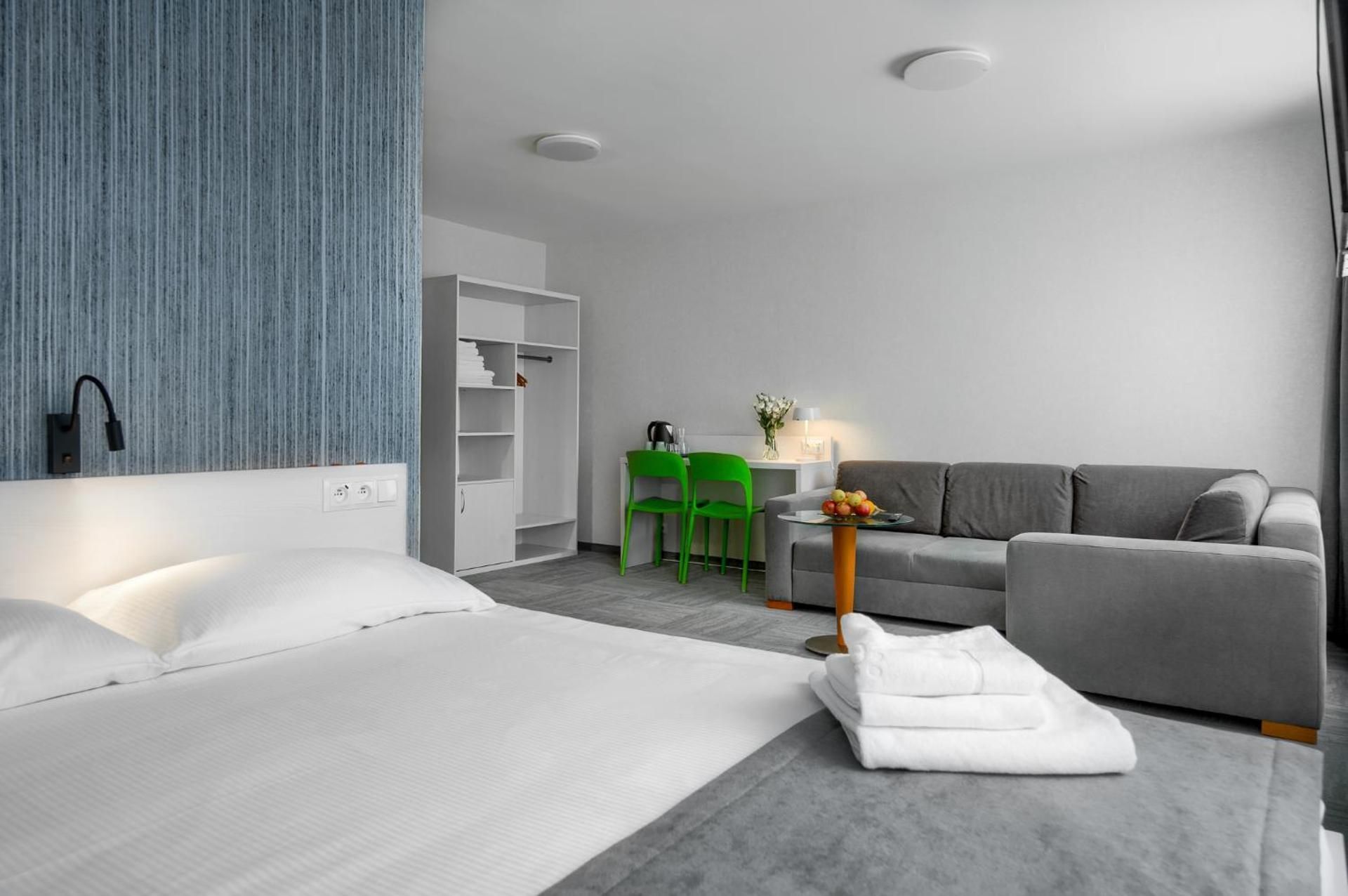 Superior King Suite