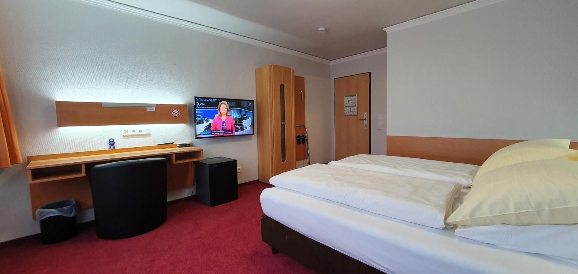 Superior Double or Twin Room with Garden View